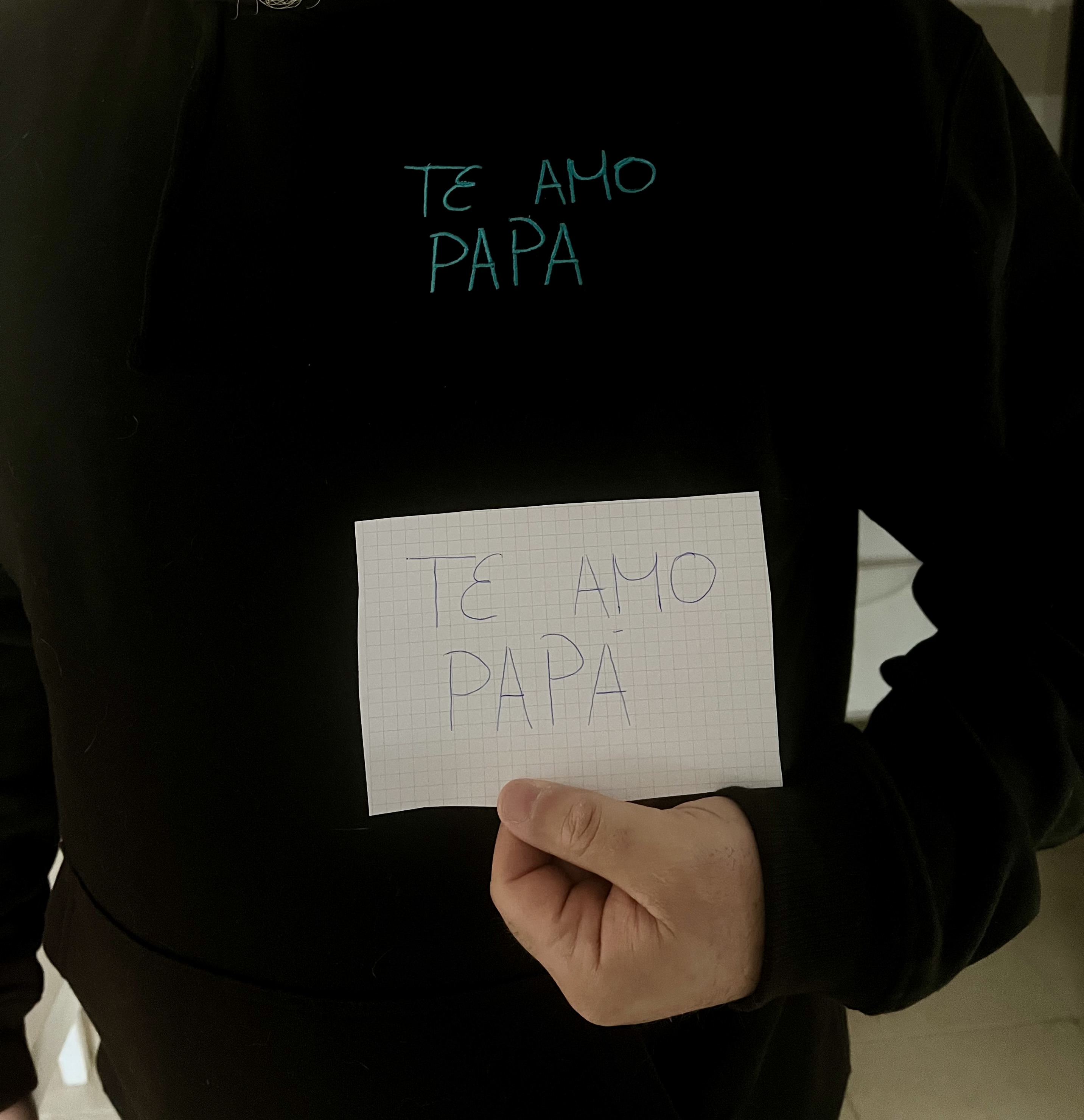 Sudadera con capucha Bordada 