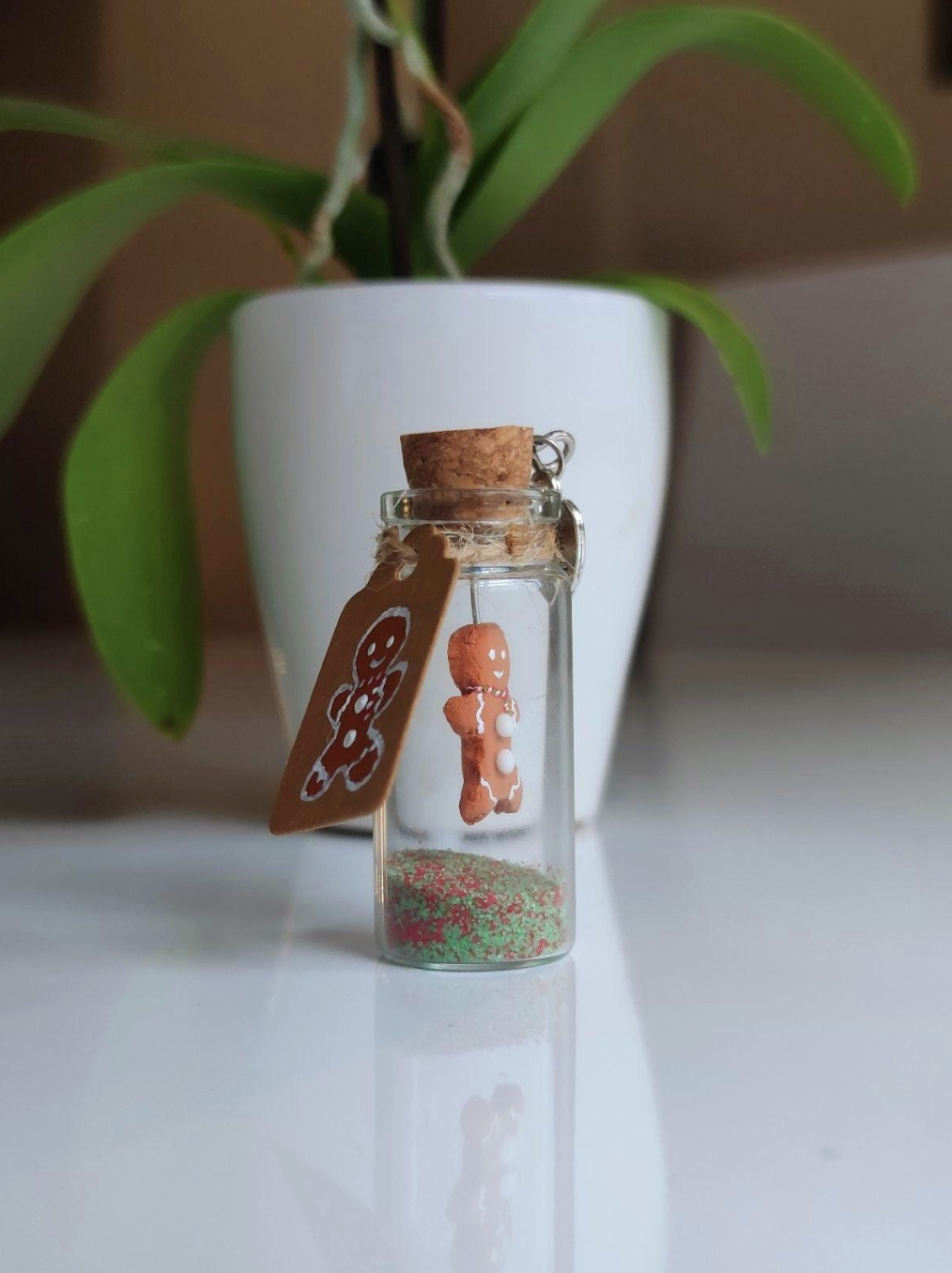 Gingerbread Man in a Pod with Custom Text