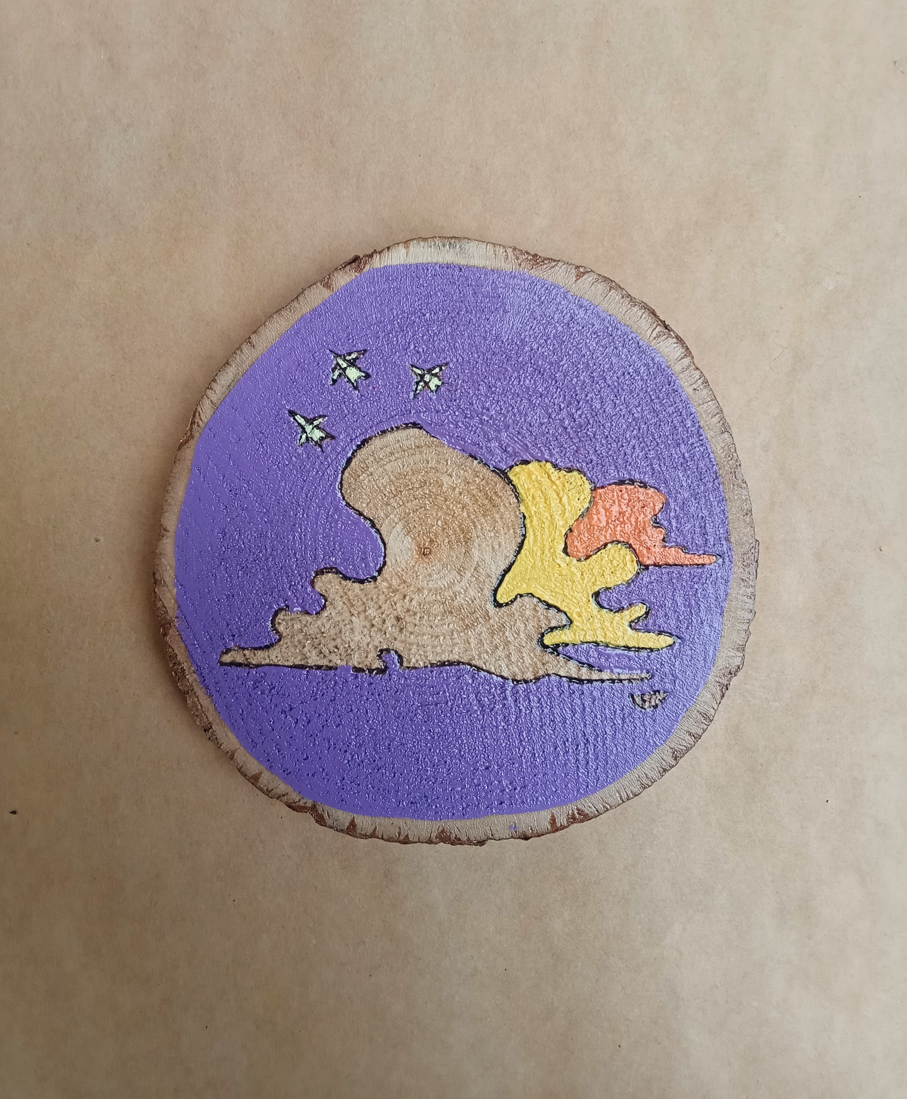 Sección de tronco pequeño ilustrado Pájaros