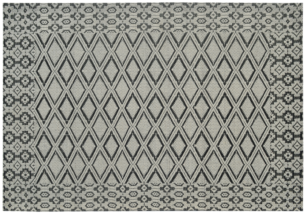 Geometric Pattern Area Rug