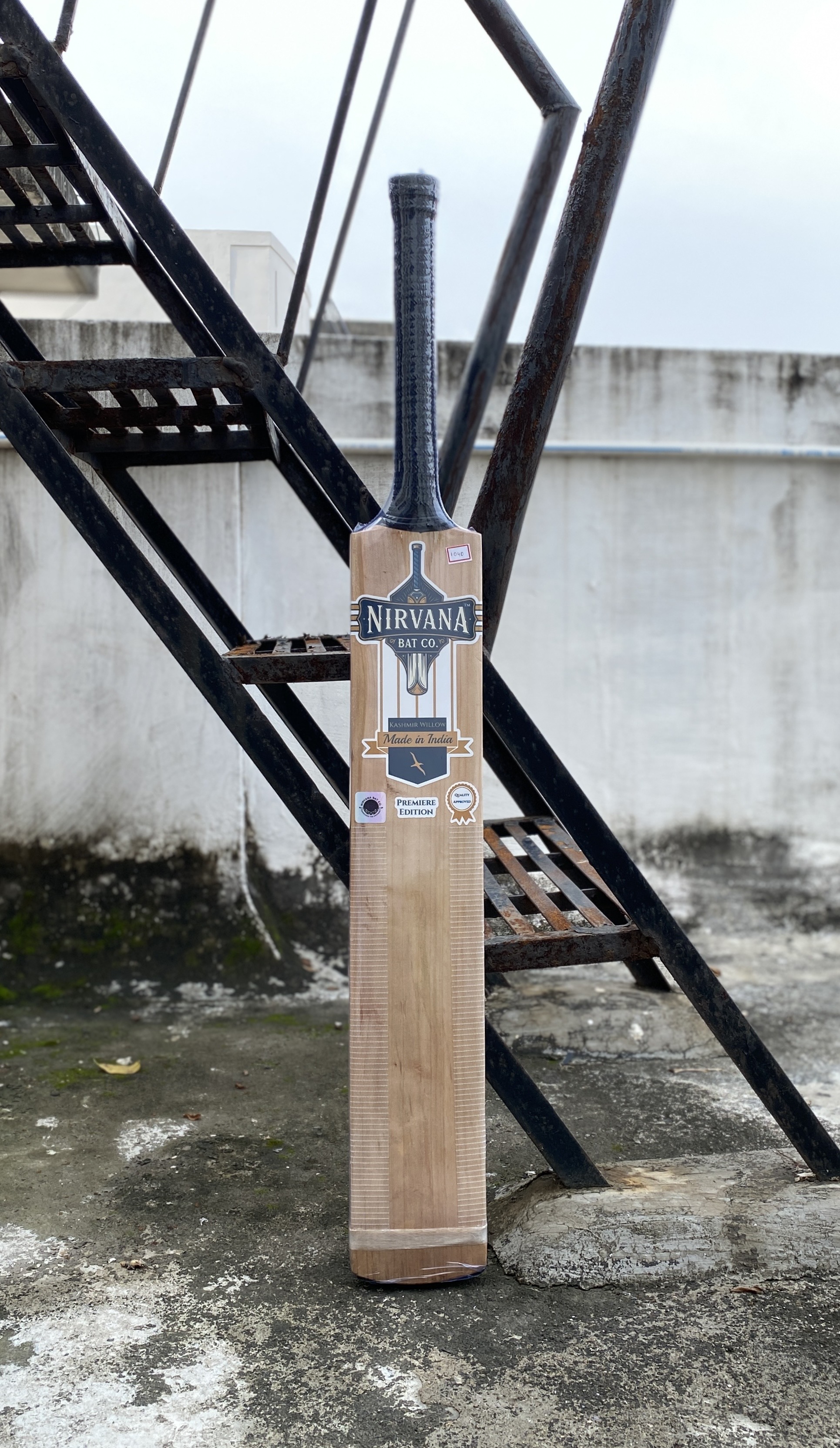 #002 PREMIERE EDITION HT SIZE 35 G2/KW - 1040g