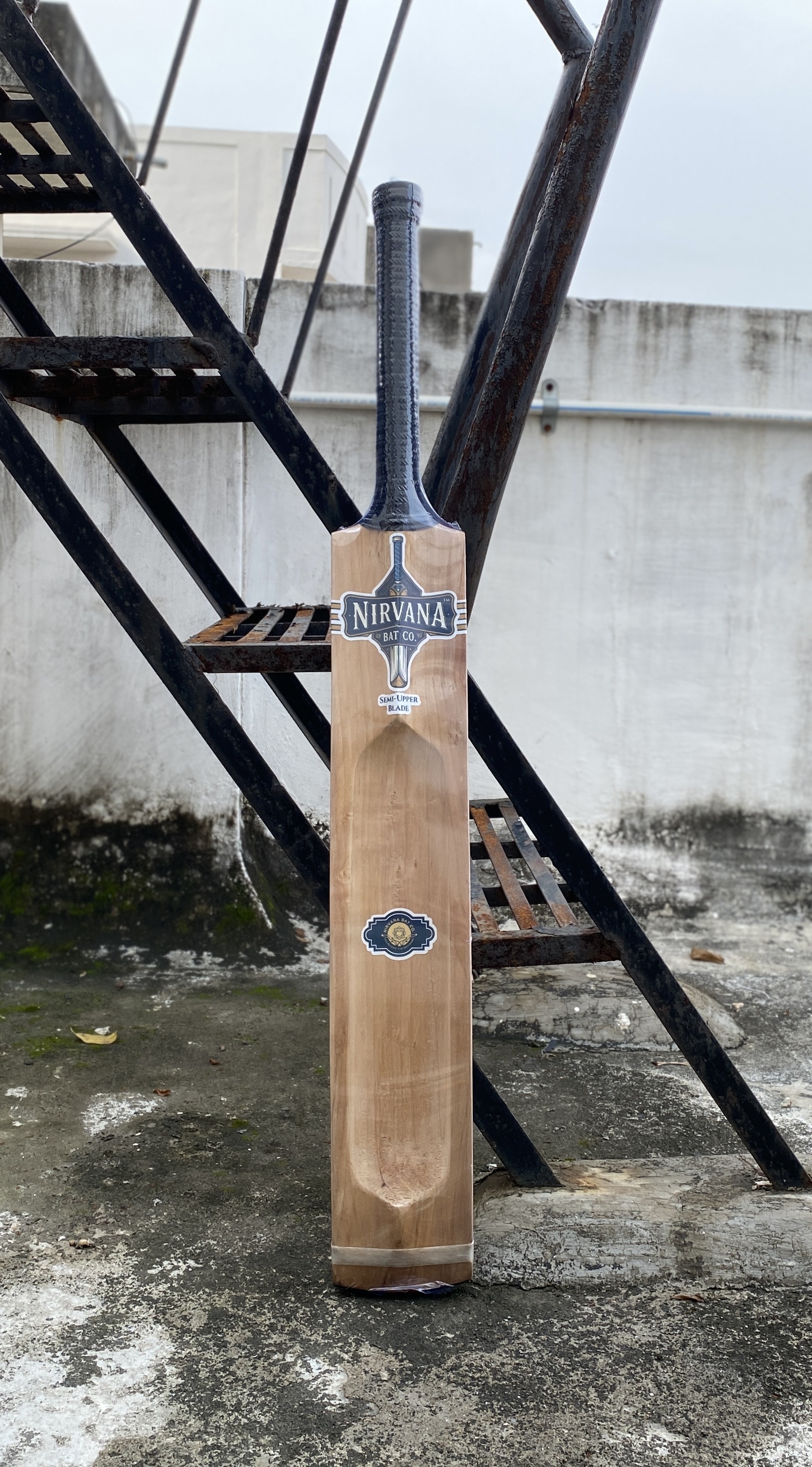 #002 PREMIERE EDITION HT SIZE 35 G2/KW - 1040g