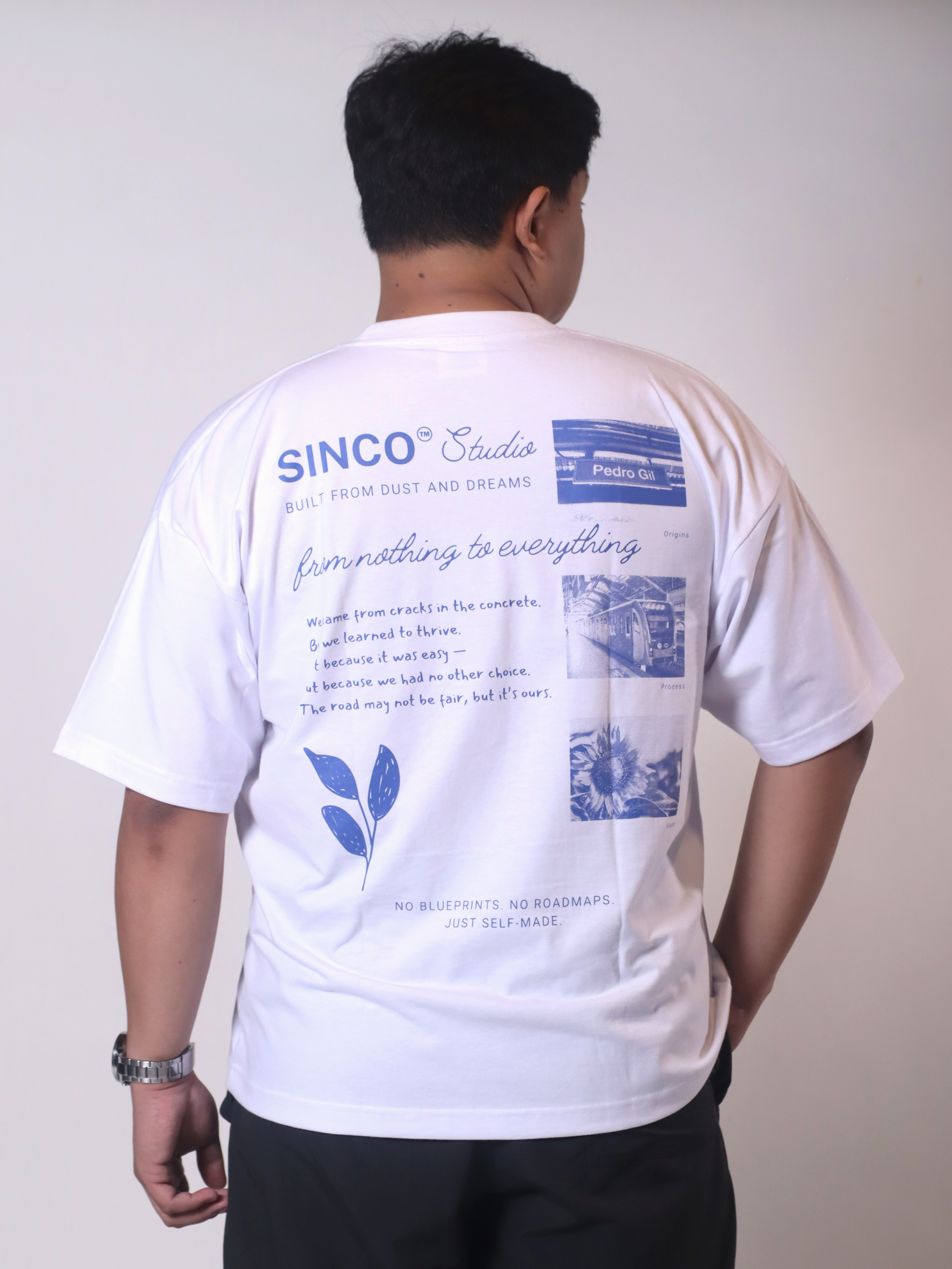 "Origins" Boxy Oversized - White