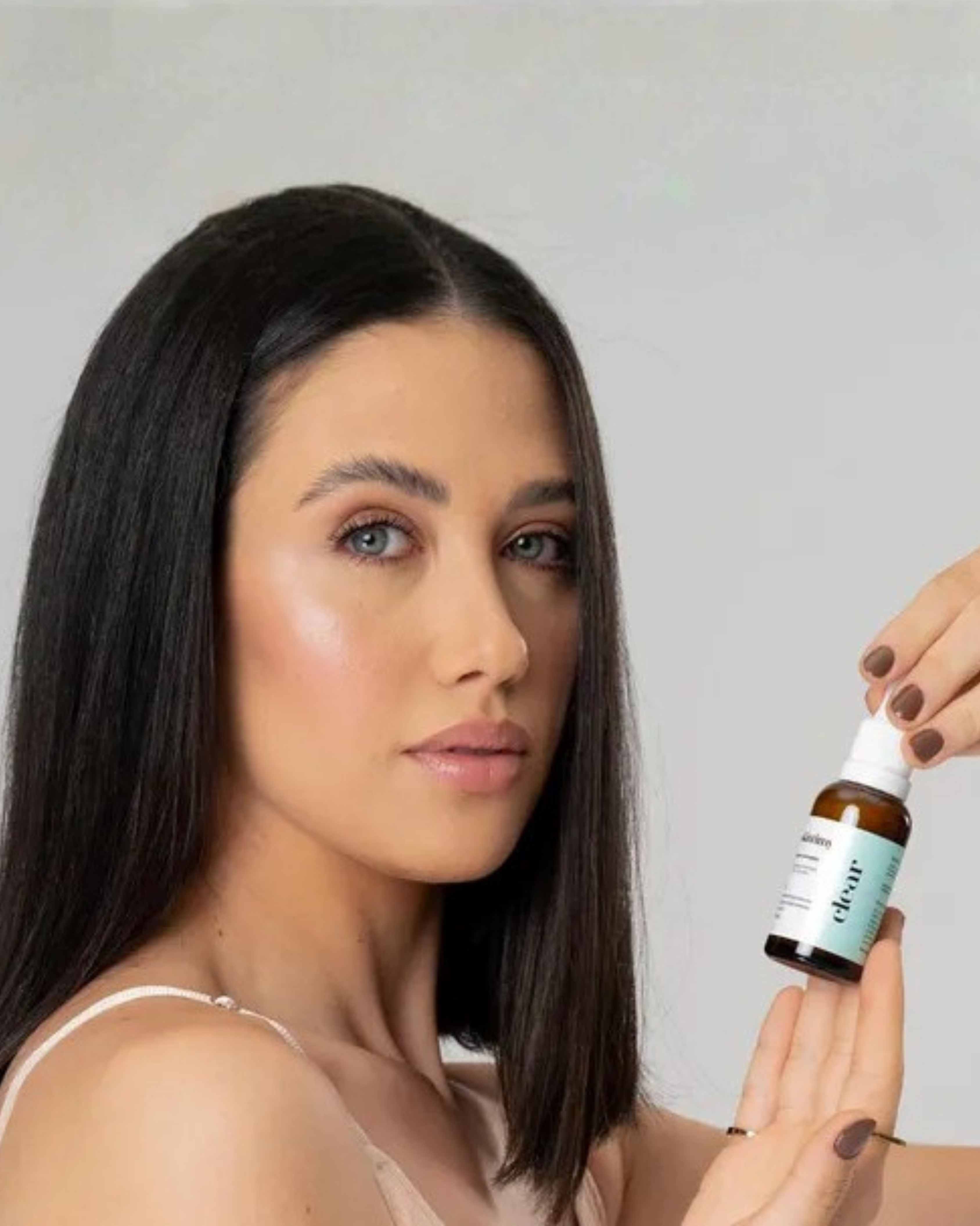  سيرم تفتيح المناطق الانثوية