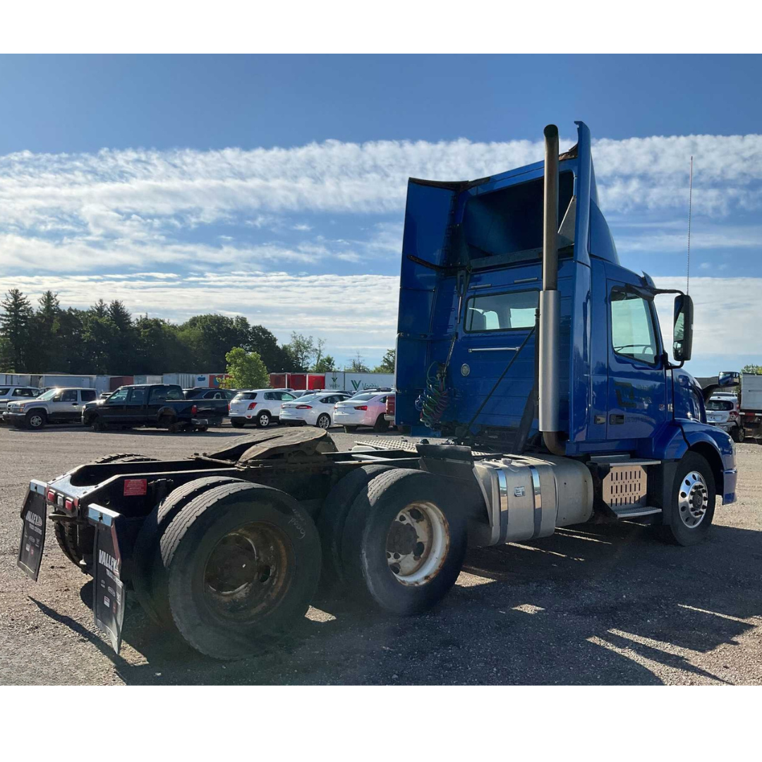 2014 Volvo VN
