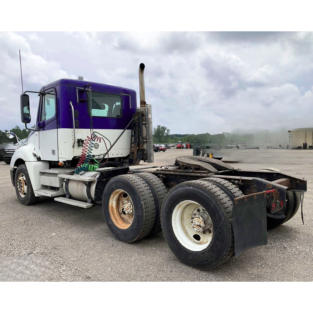 2009 Freightliner Columbia