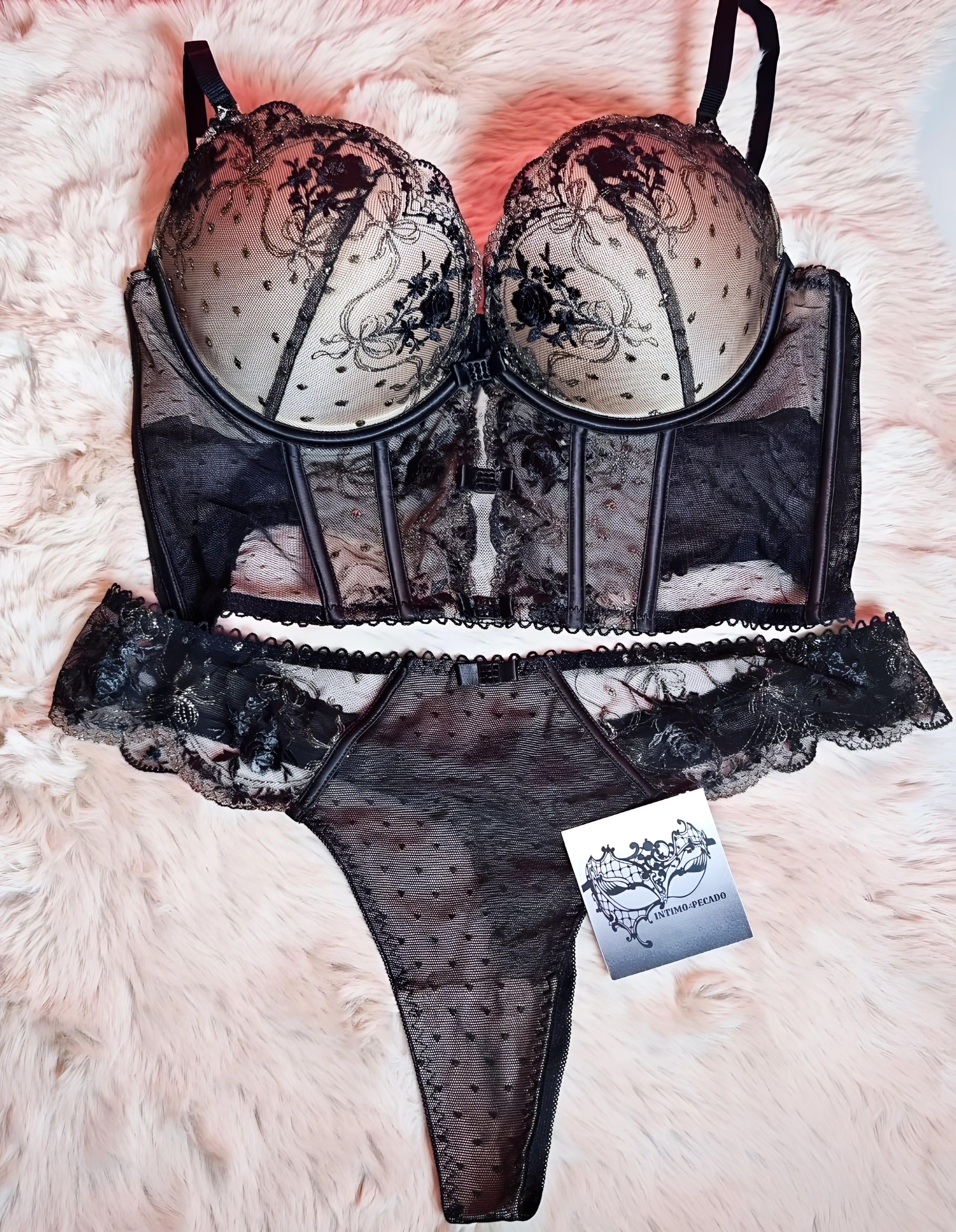 Conjunto Caricia Prohibida