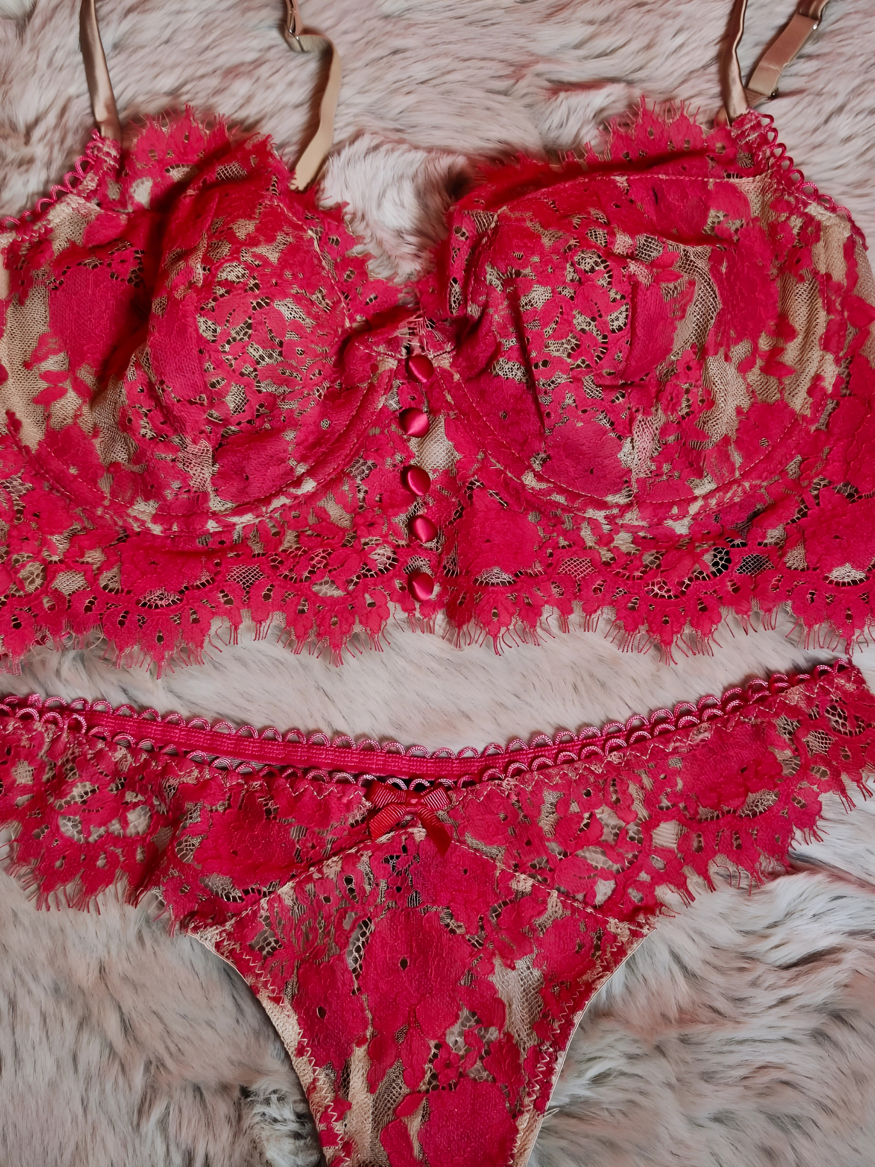 Conjunto Caricia Prohibida