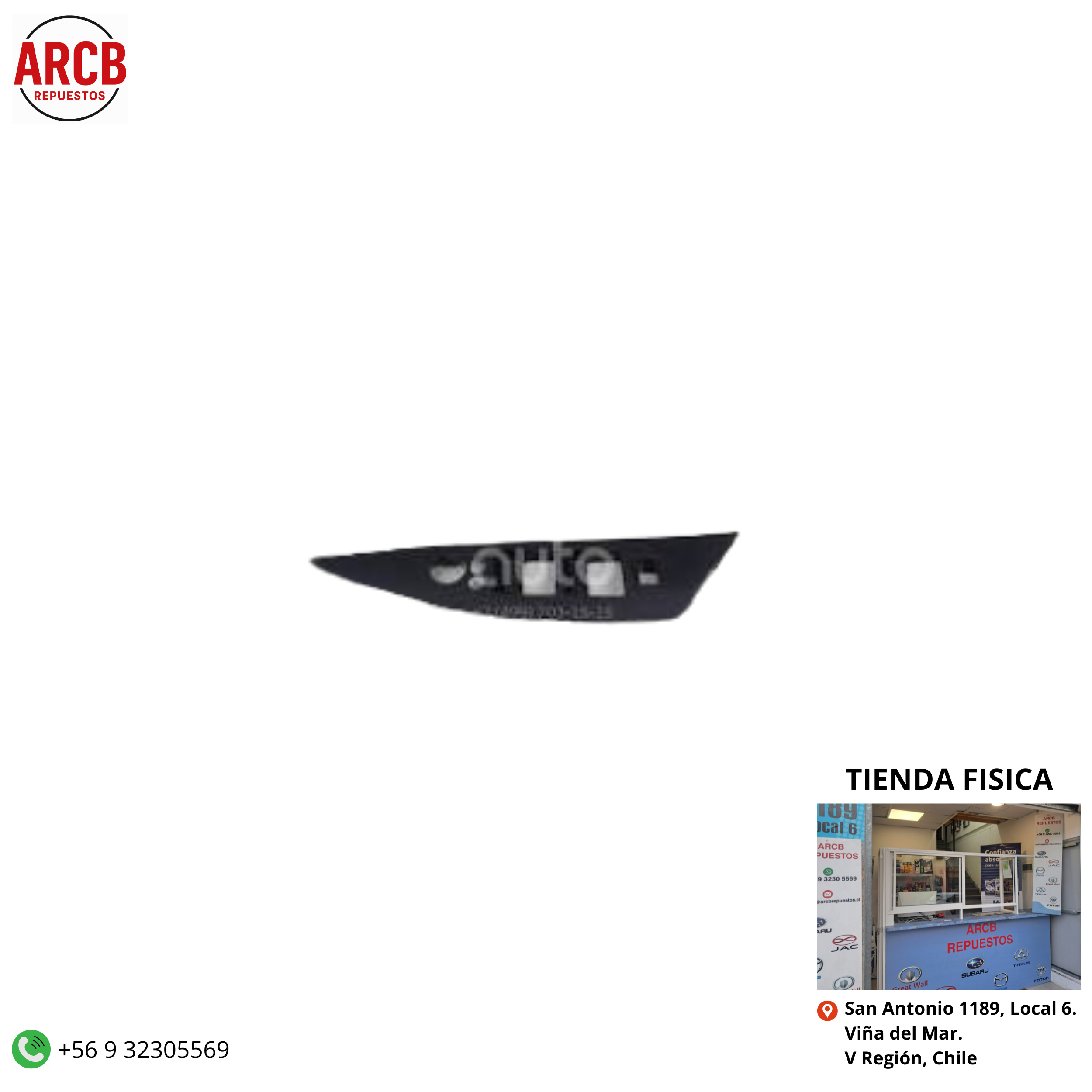 Tapa de botonera interior derecho original Mazda 3 2004-2009 P/N BDB8-68-4L6A