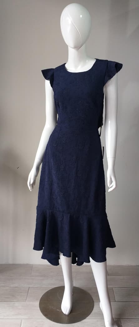Vestido azul de encaje