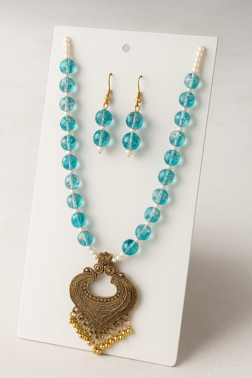 Traditional Antique Pendant Necklace with Blue Beads