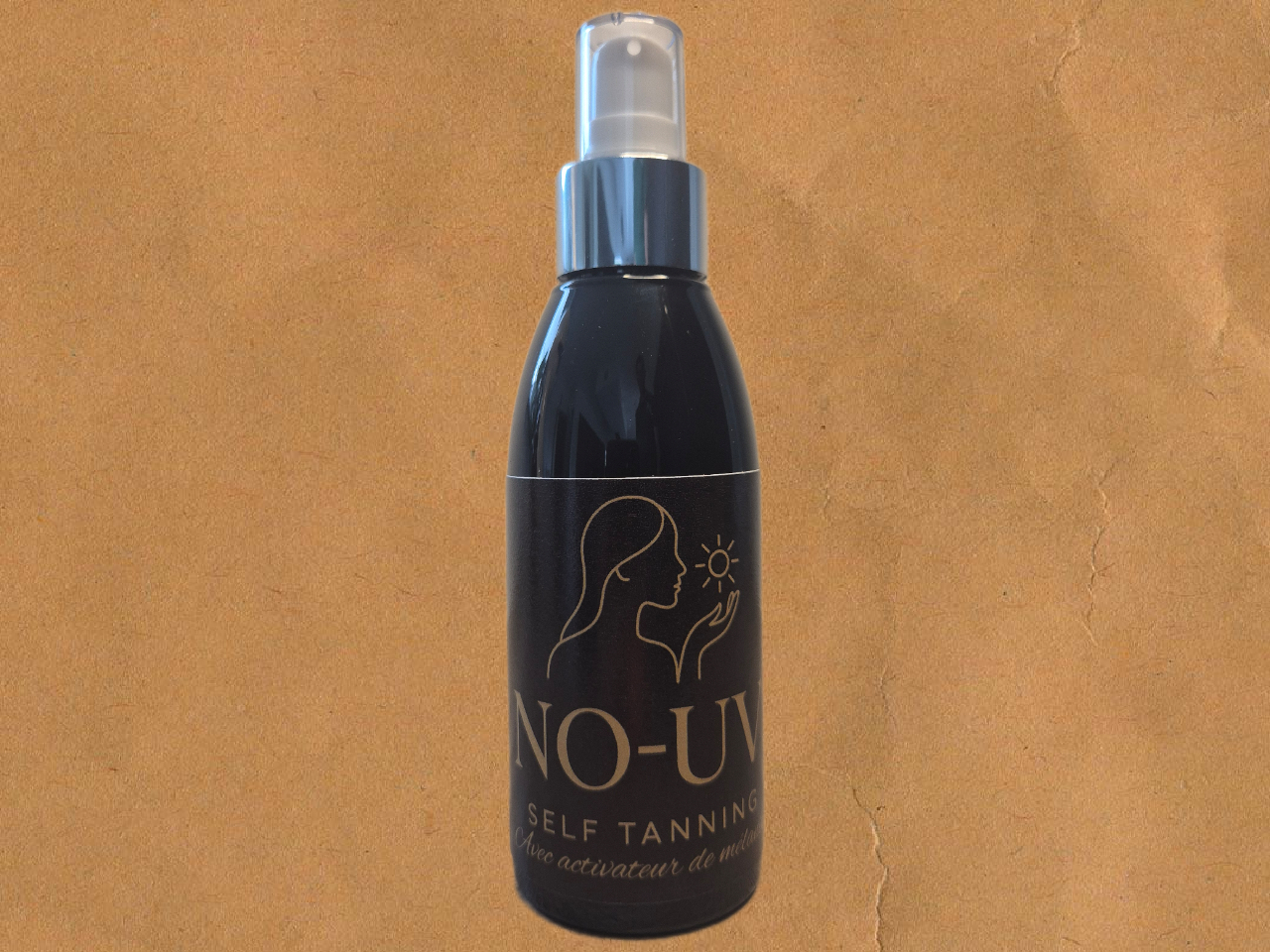 Lotion Auto-bronzante en spray (145 ml) avec activateur de mélanine.