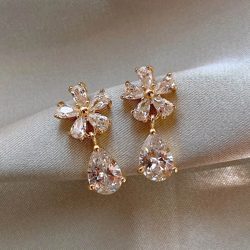 Elegant Flower Crystal Drop Earrings
