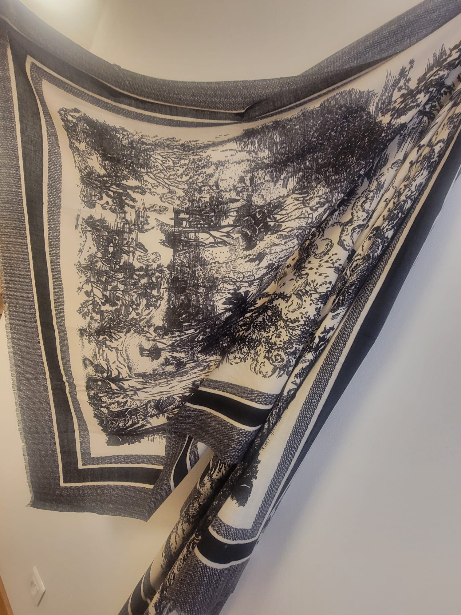 Écharpe à motif artistique