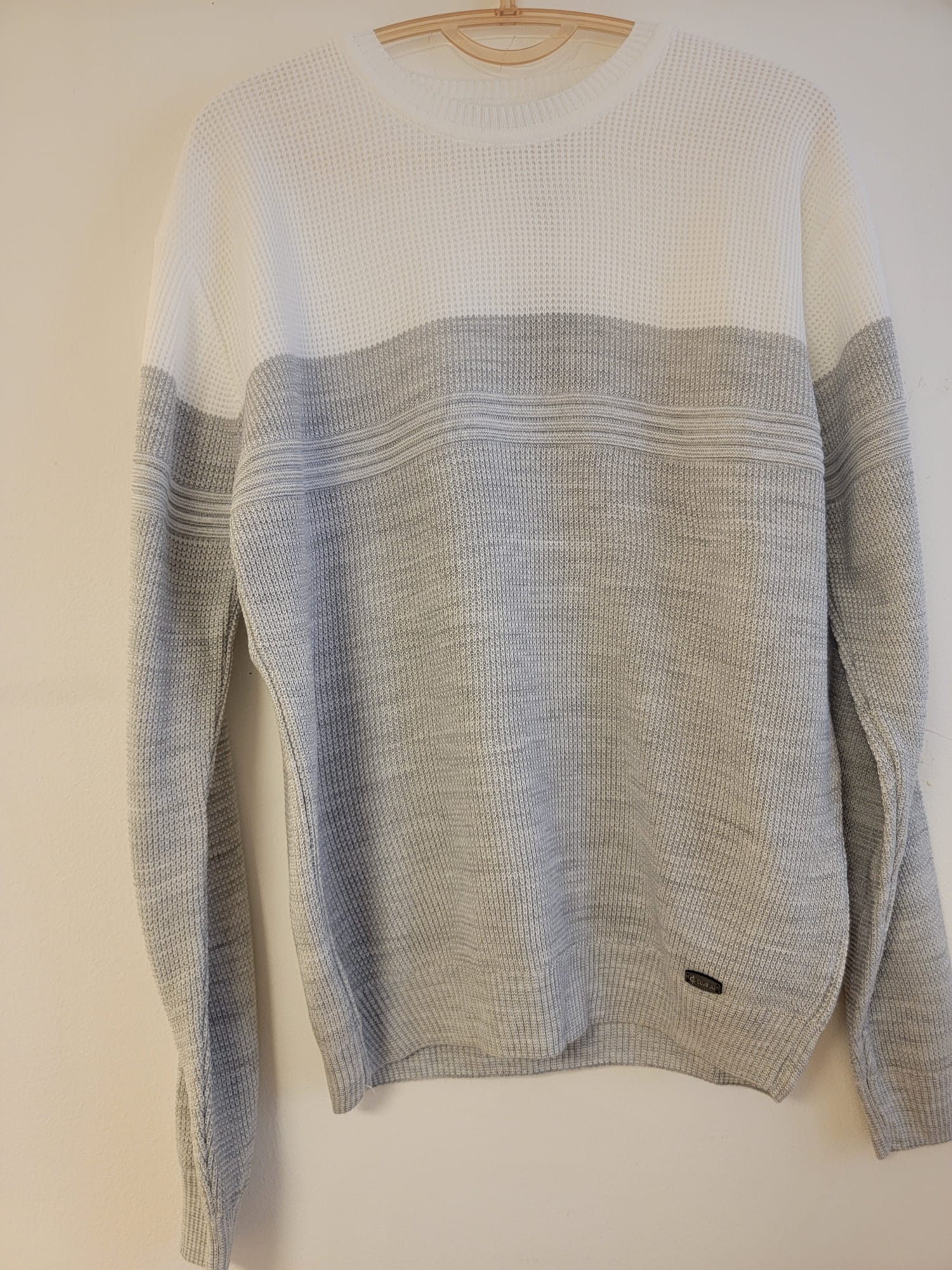 Pull en laine bicolore