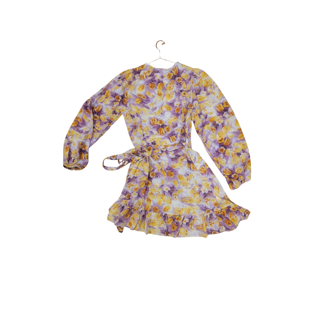 Robe portefeuille à fleurs violettes et jaunes