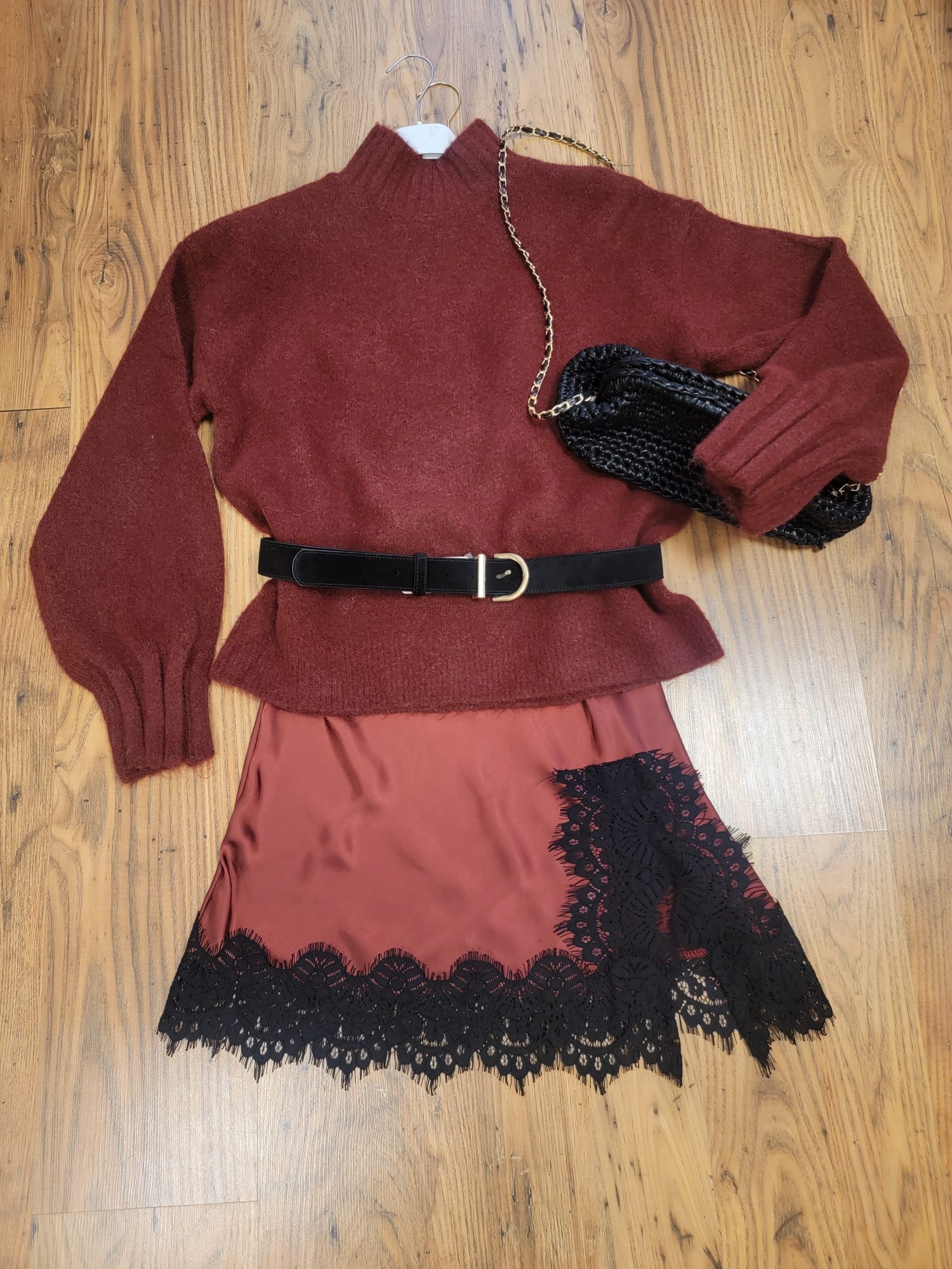 Ensemble élégant bordeaux