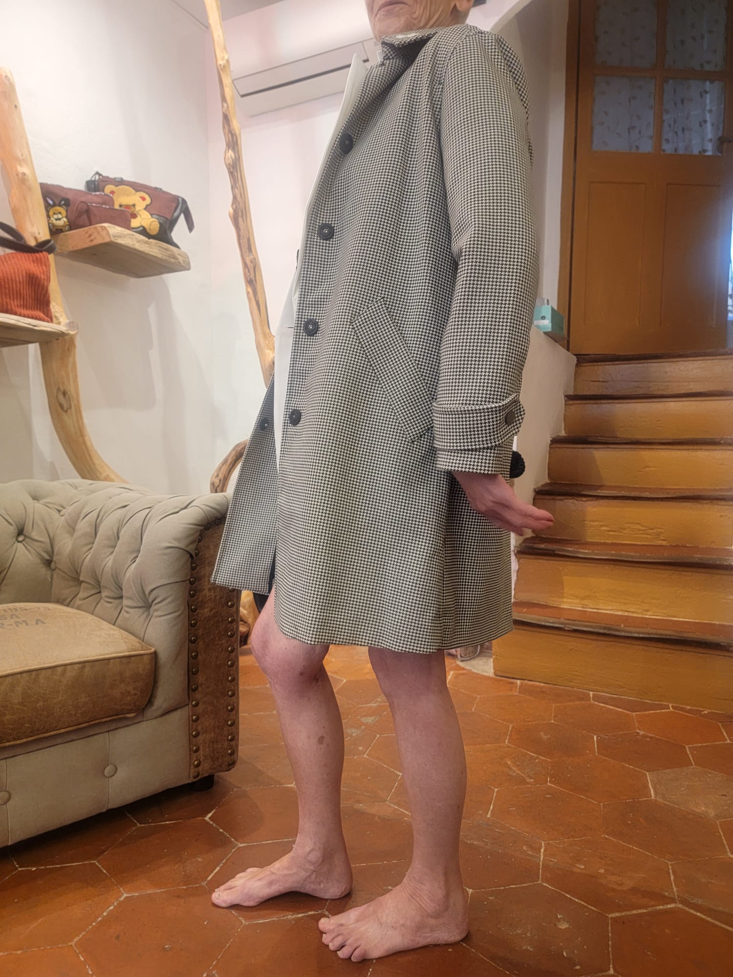 Manteau à carreaux avec broderie pièce unique