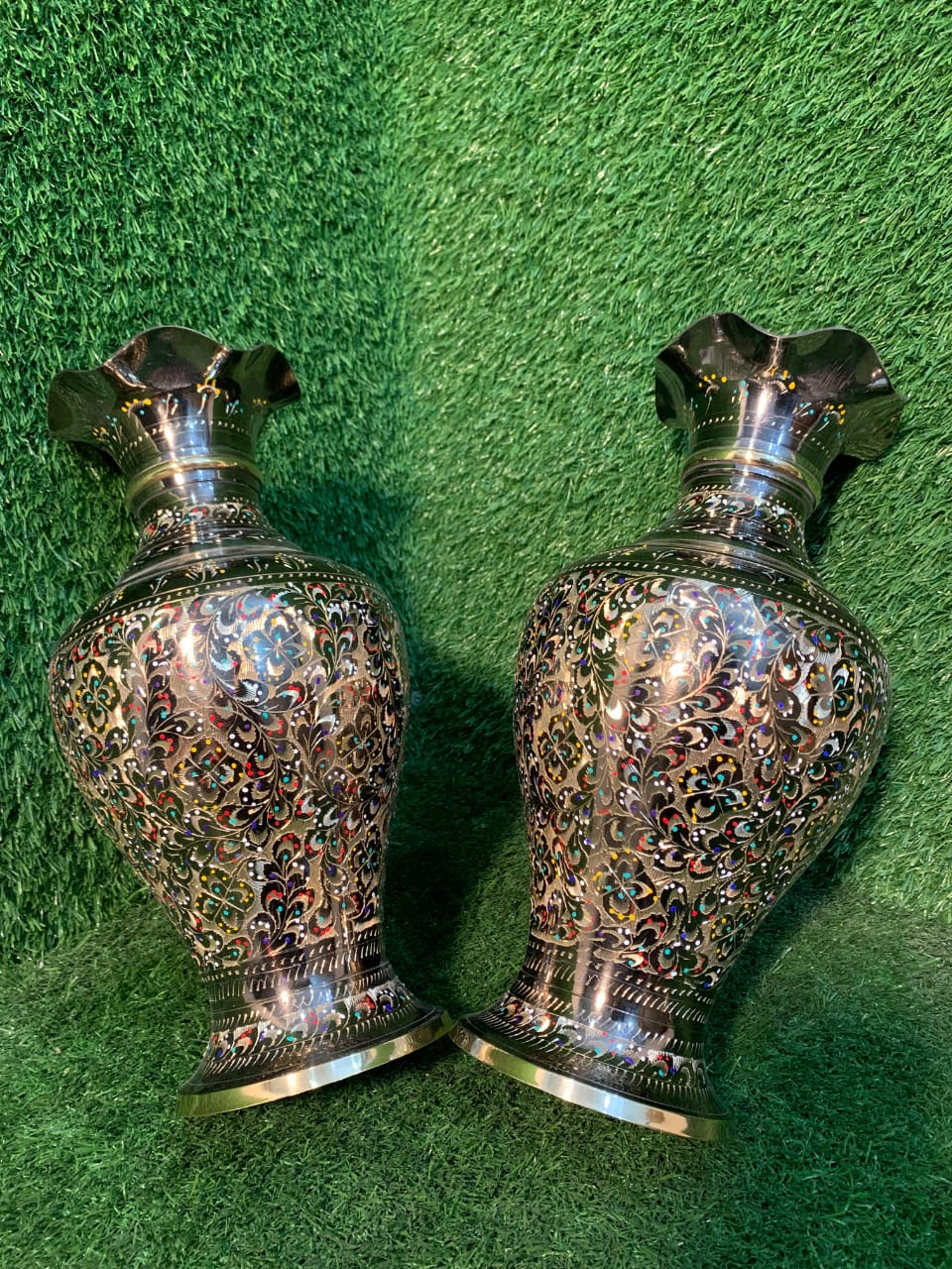 Kashmiri jar 12 inch one piece
