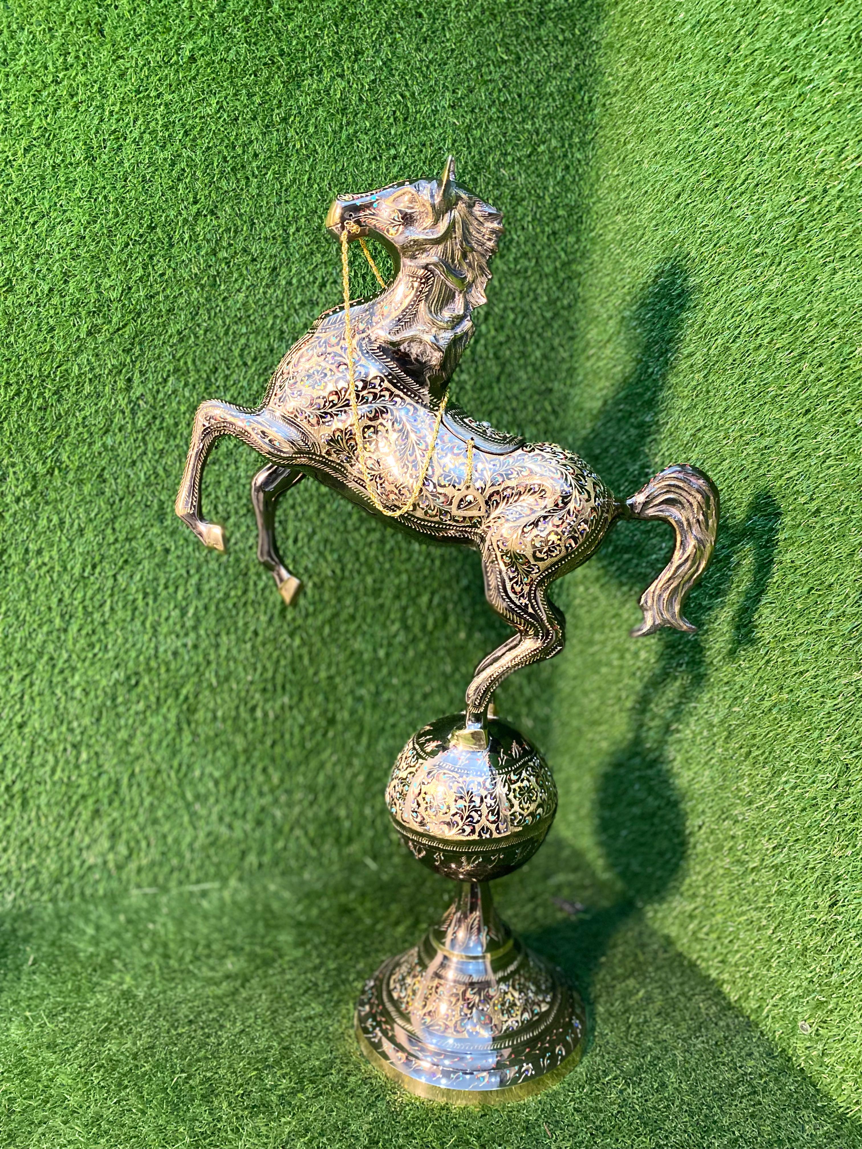 Horse 26 inch one piece
