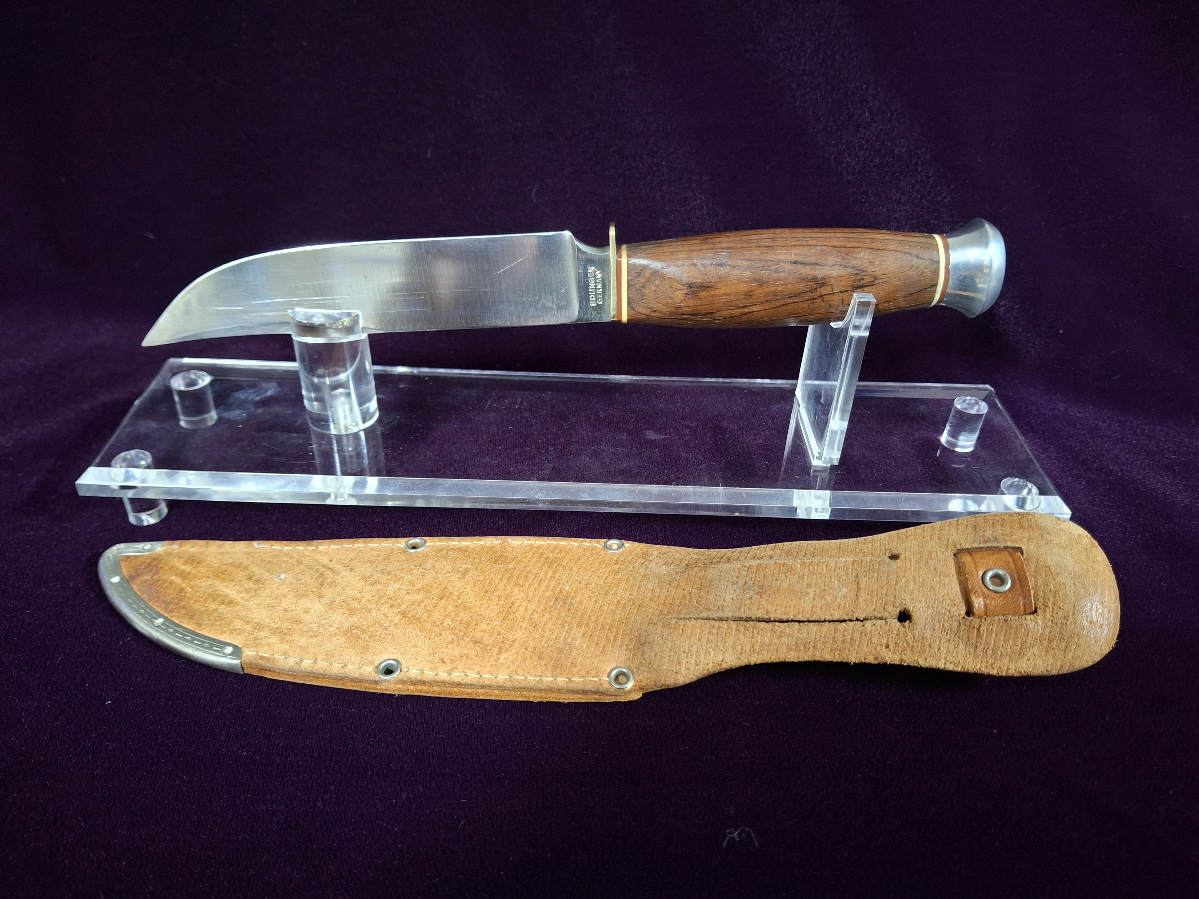 Eszet Vintage Polished Wood Handle Hunting Knife