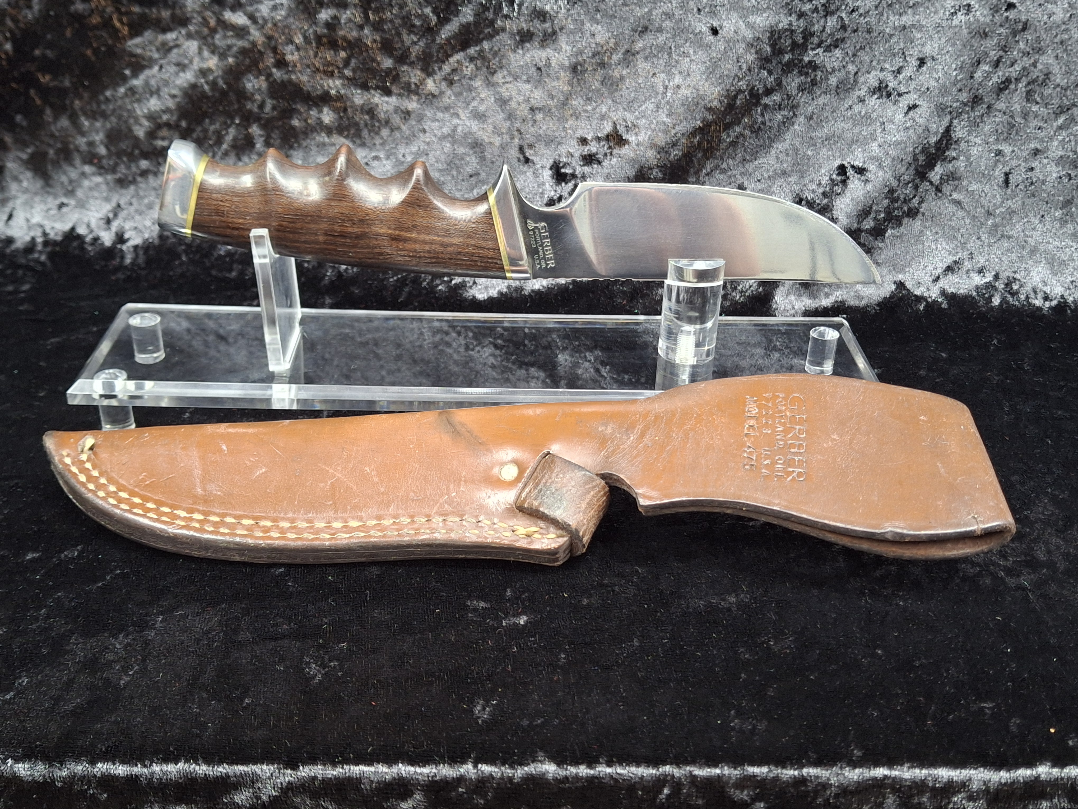 Gerber Prototype Hunting Knife with Silver Moon Inlay with Turquoise