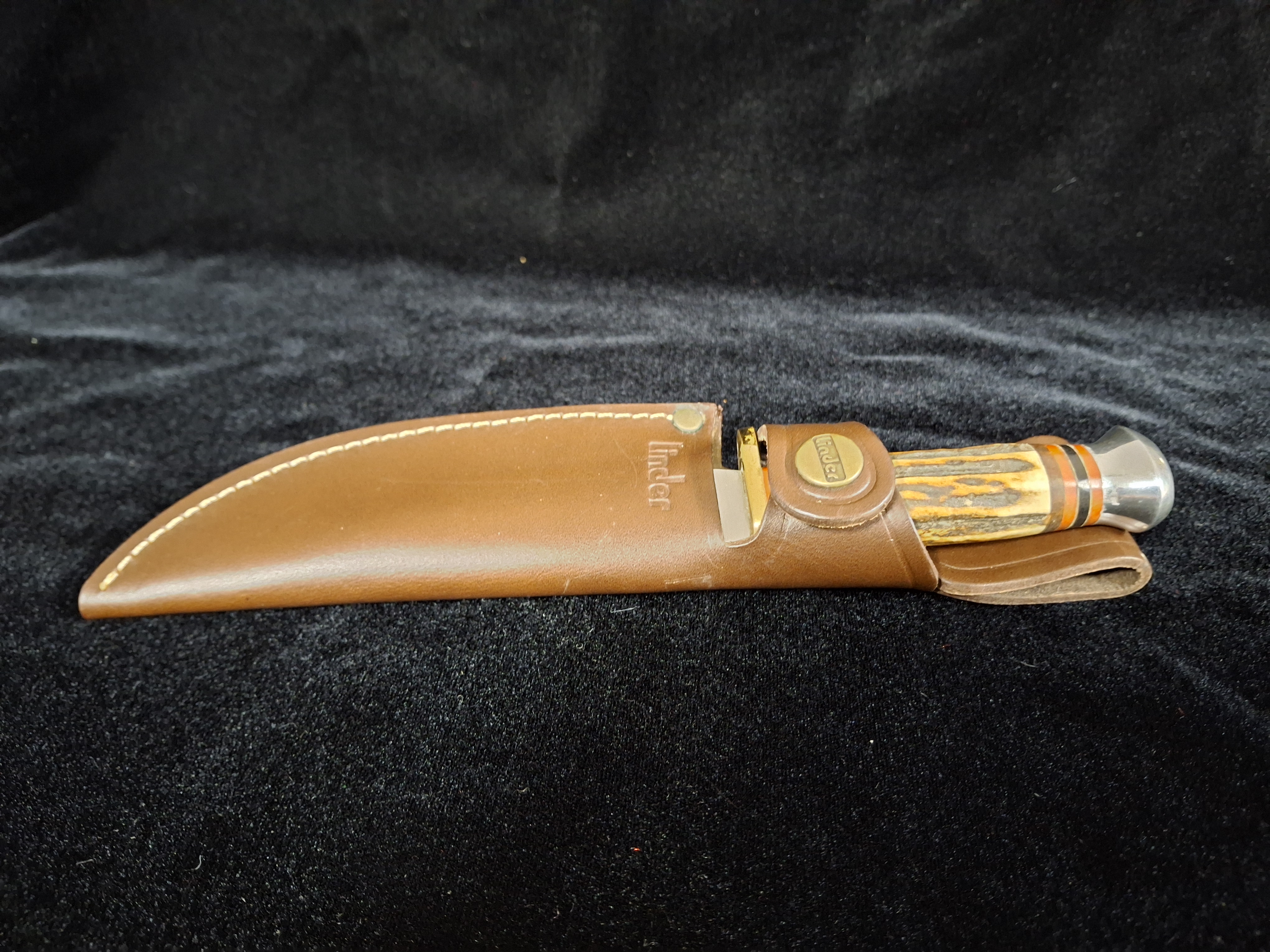 Linder Master Hunter Hunting Knife with Leather Sheath