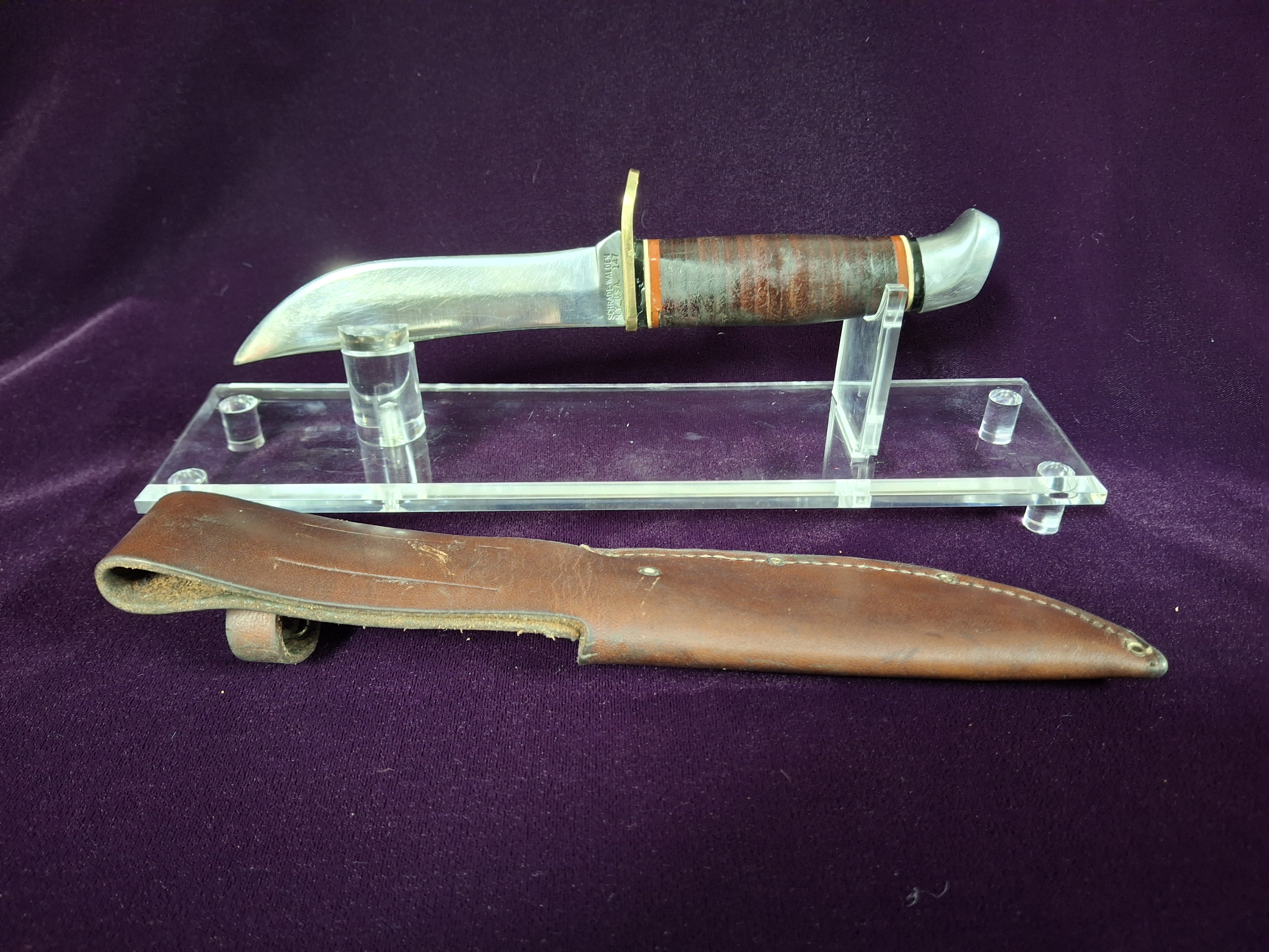 1959 Schrade Walden 147 Vintage Fixed-Blade Hunting Knife