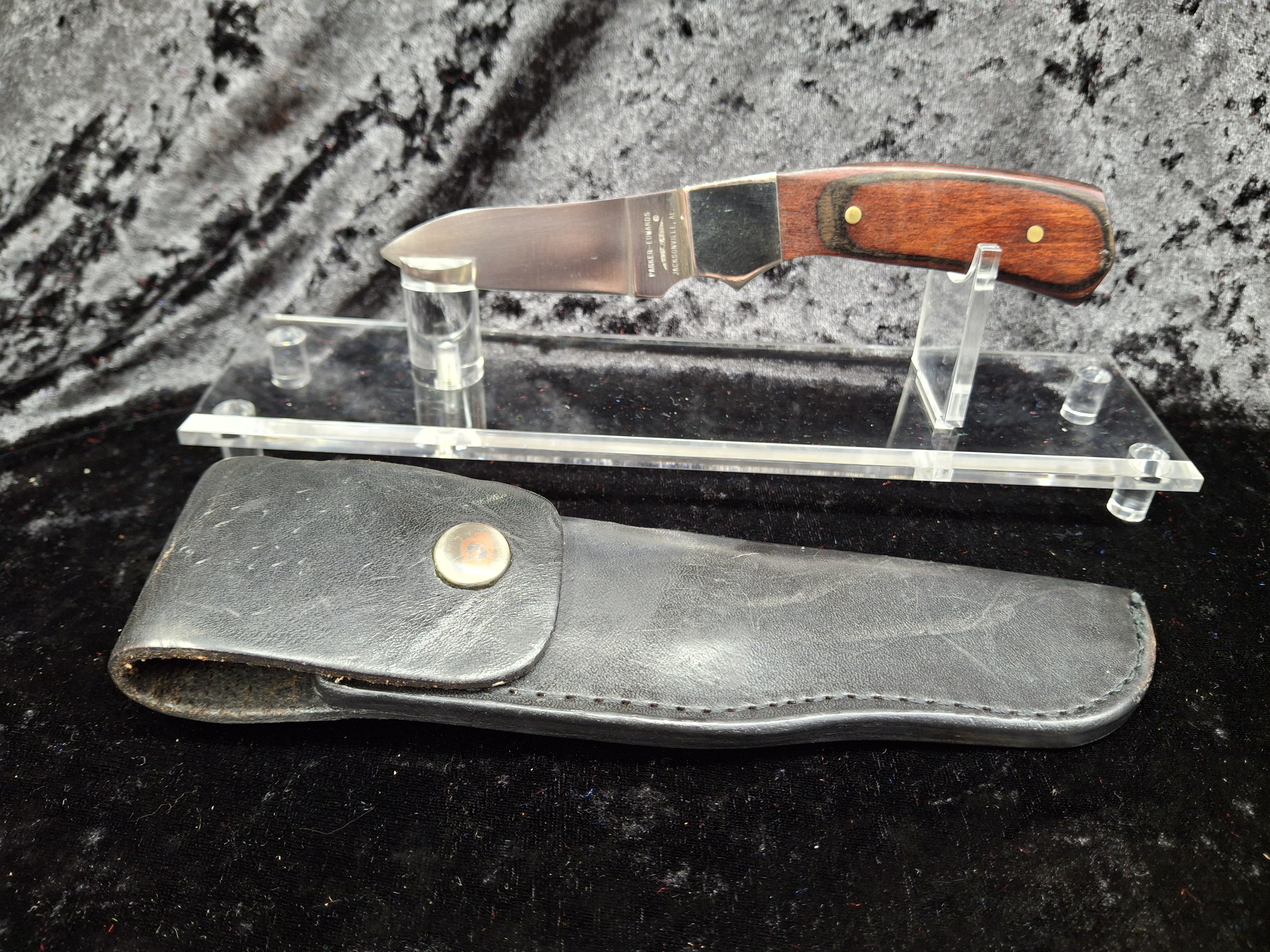 Parker Edwards Hunting Knife with Leather Sheath