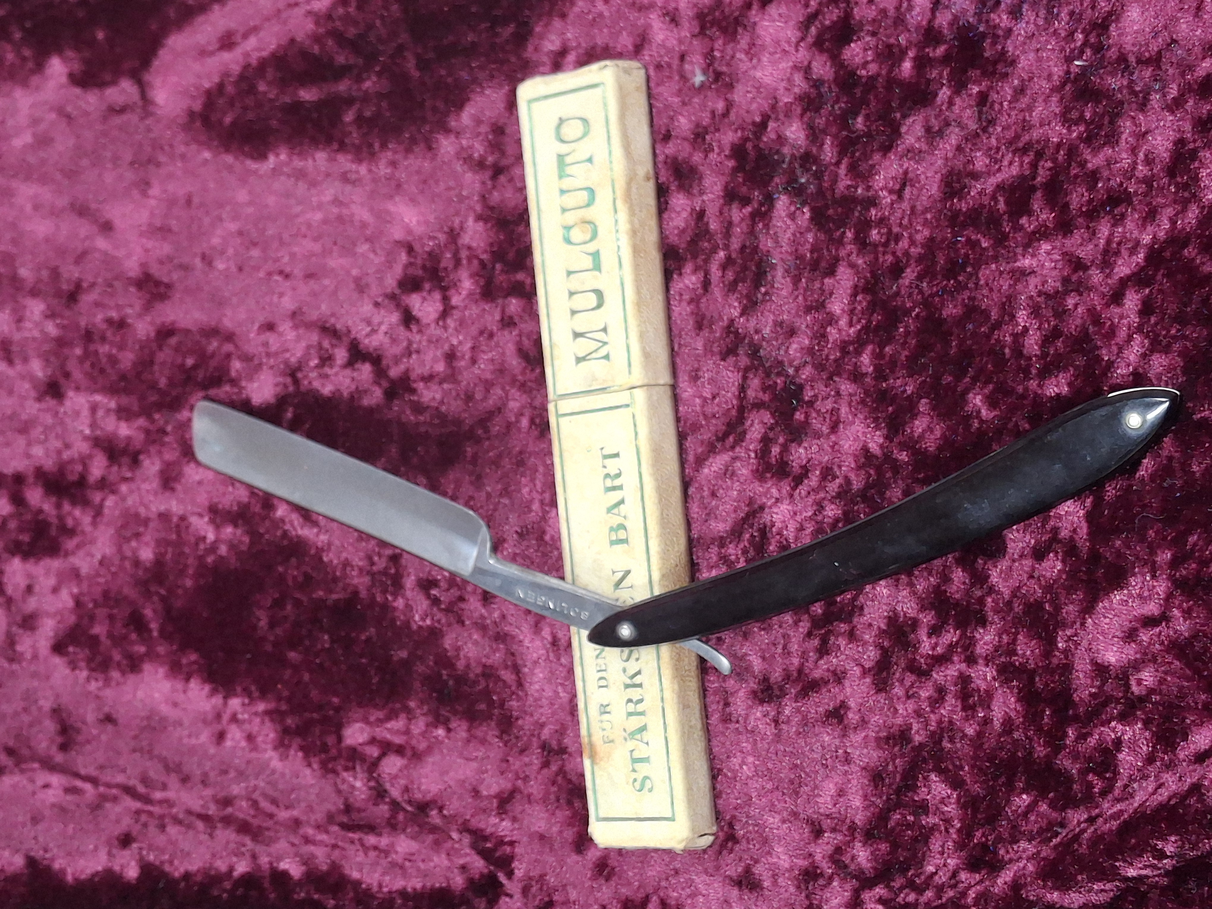 Mulcuto Straight Razor