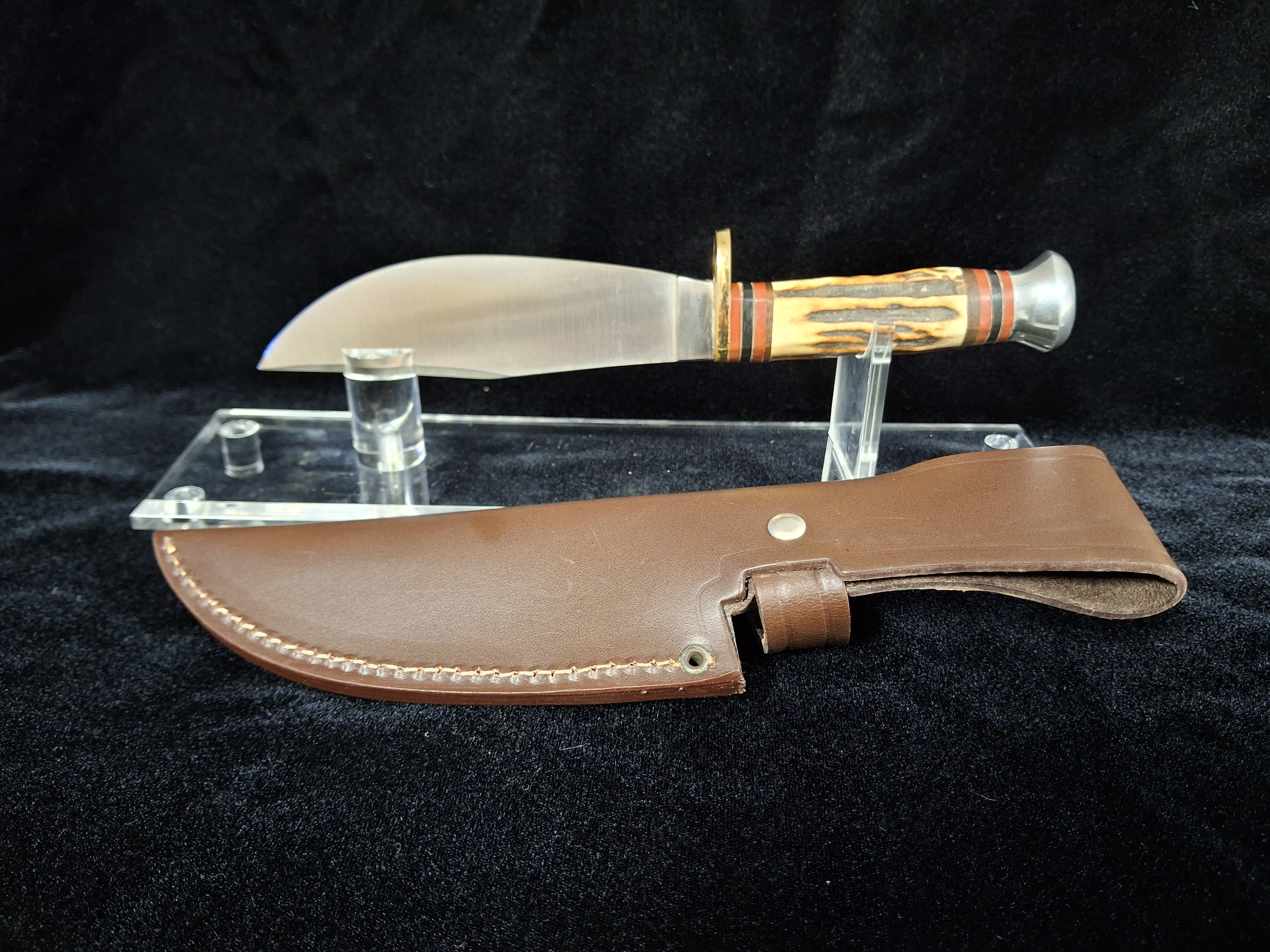 Linder Master Hunter Hunting Knife with Leather Sheath