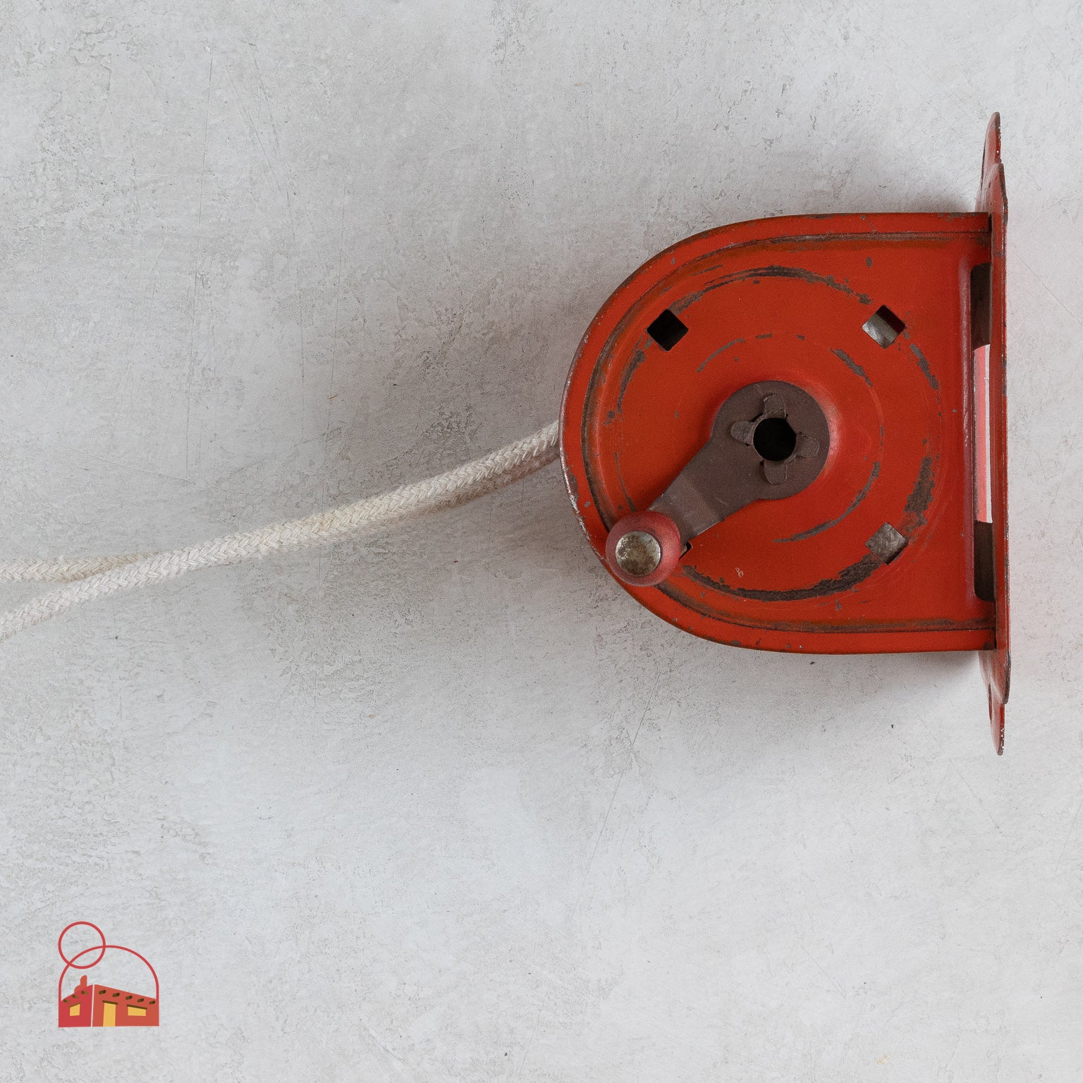 Vintage Retractable Clothesline