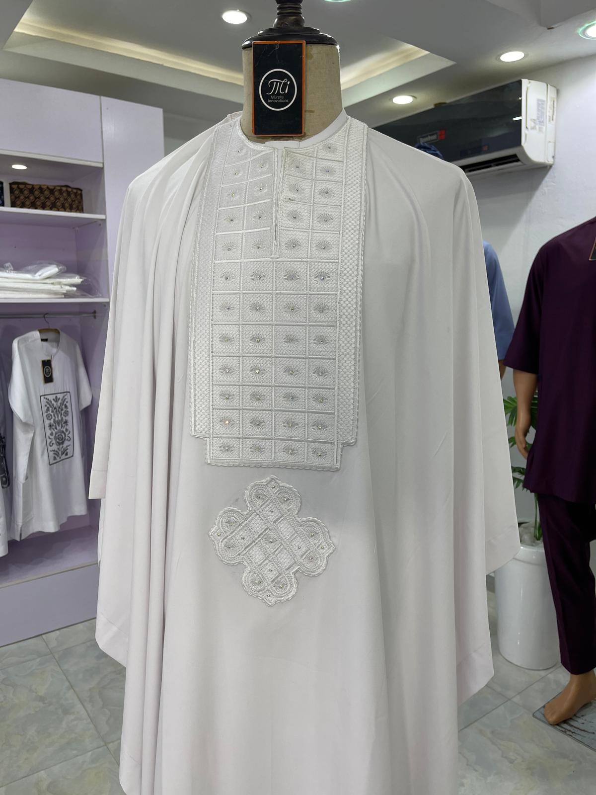 White Men's Thobe with Embroidered Detailing