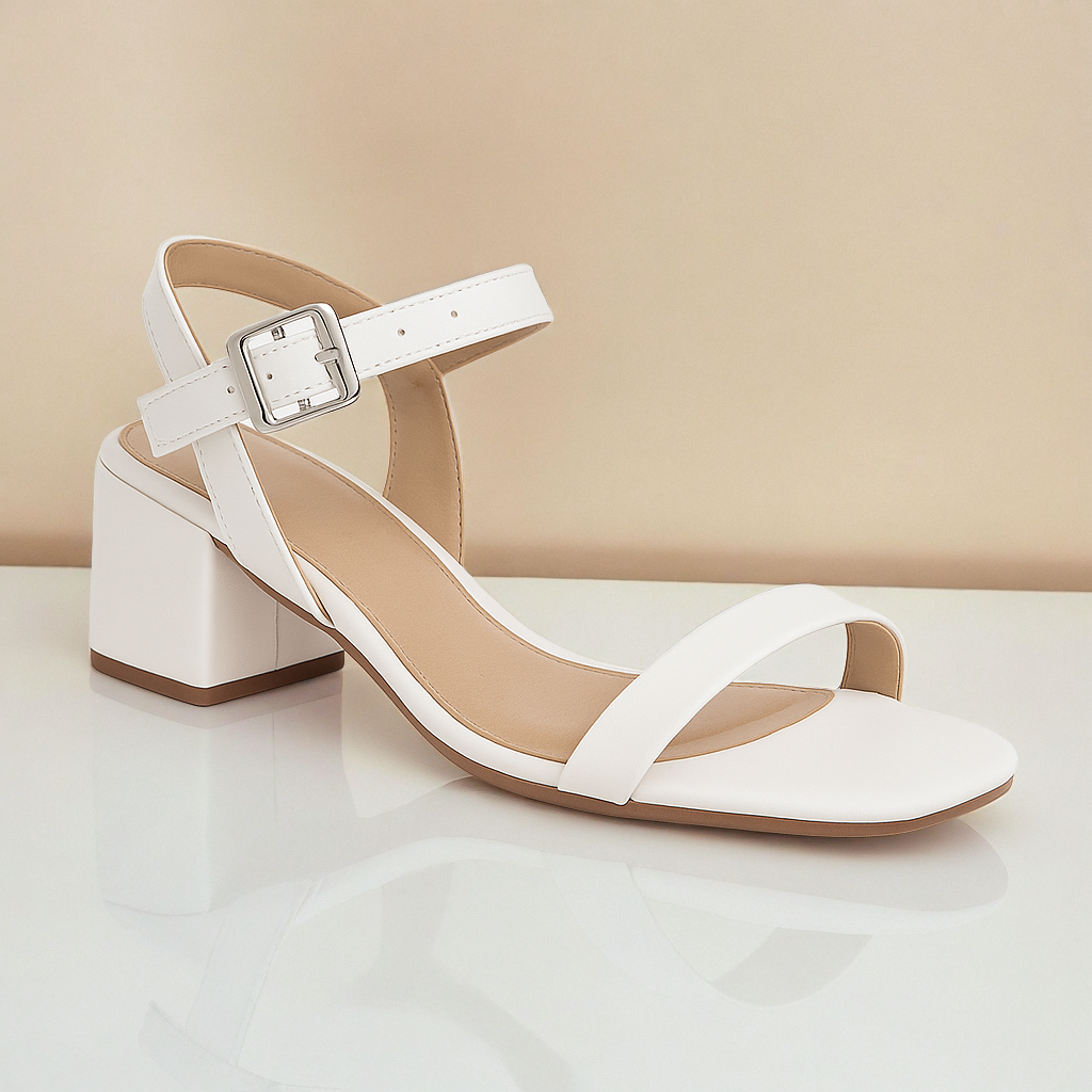 Sandália de Salto Quadrado