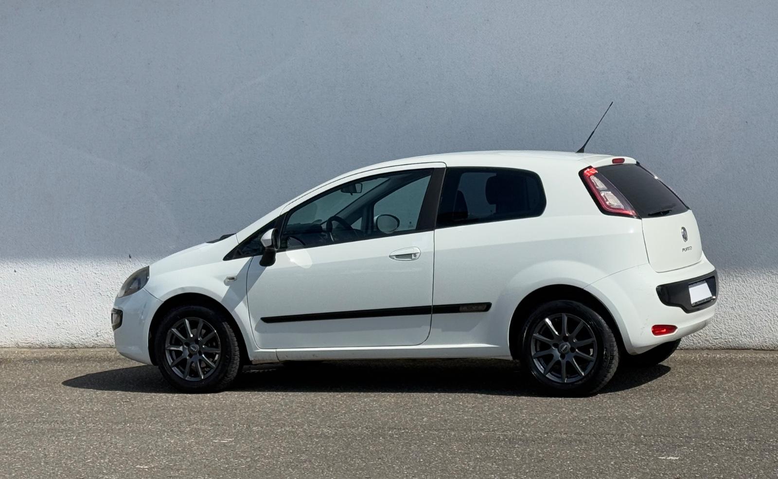  FIAT GRANDE PUNTO 