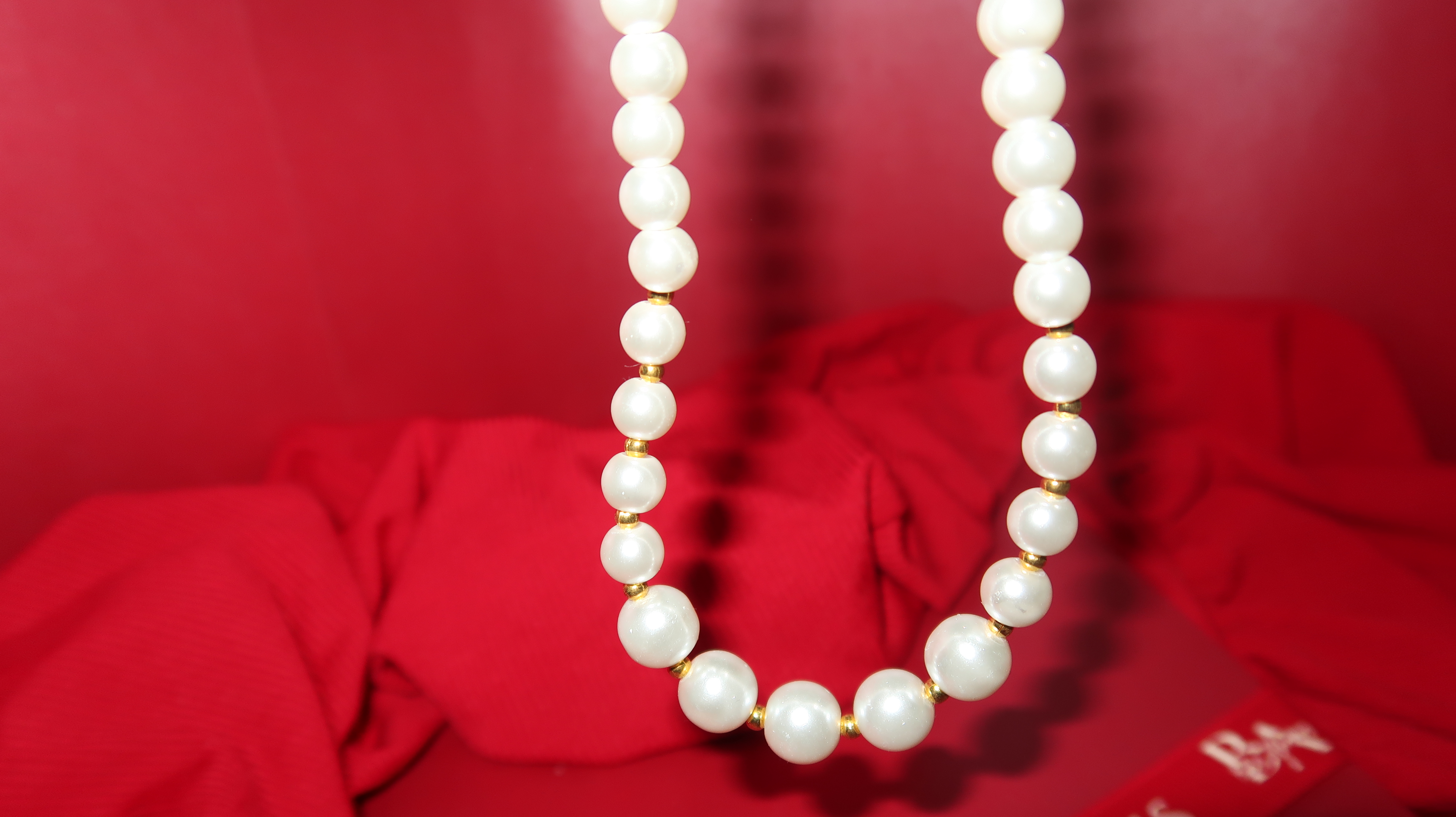 Sinag Pearl Necklace