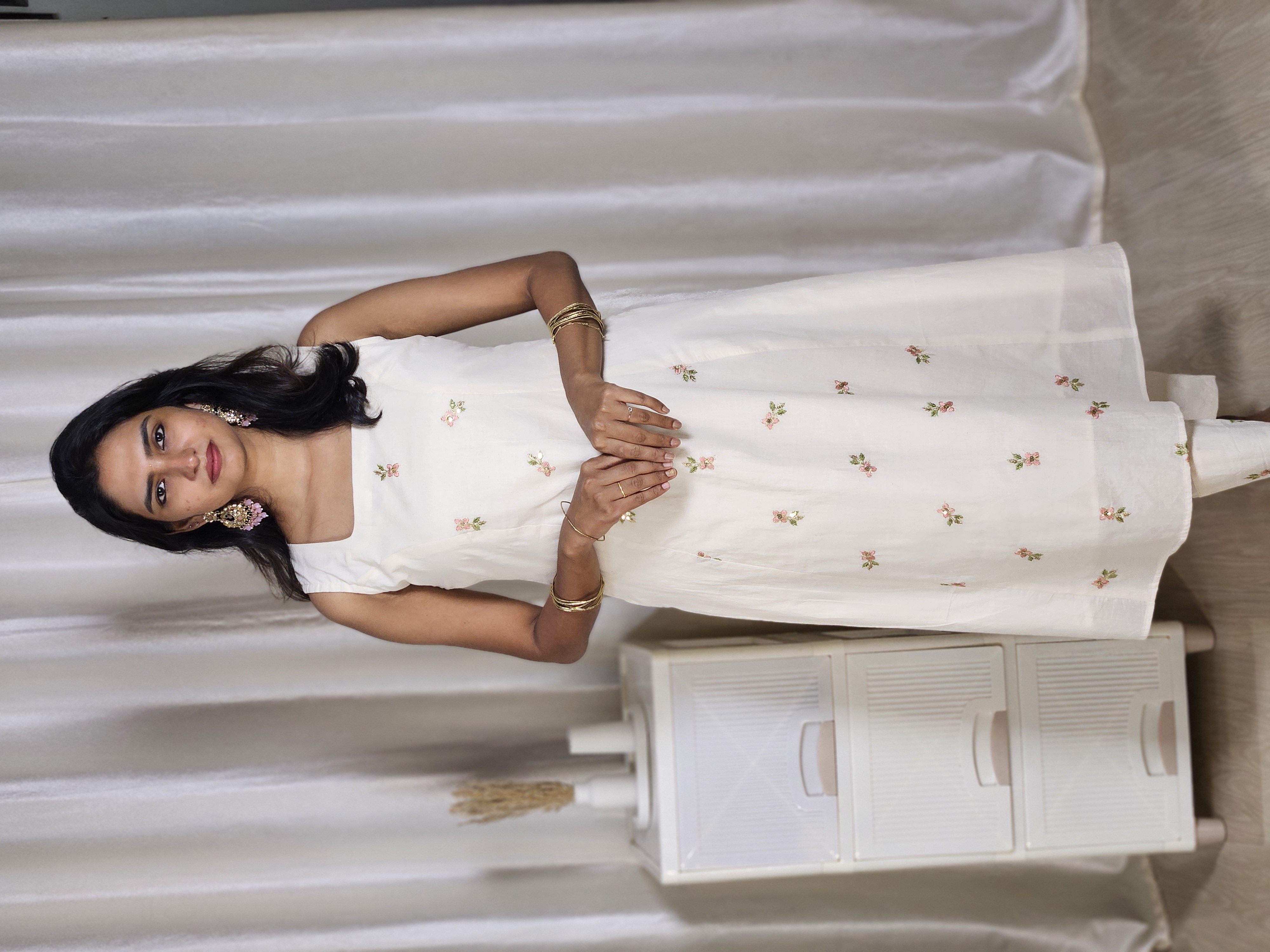 Thalir blossom kurta set - Open neck 