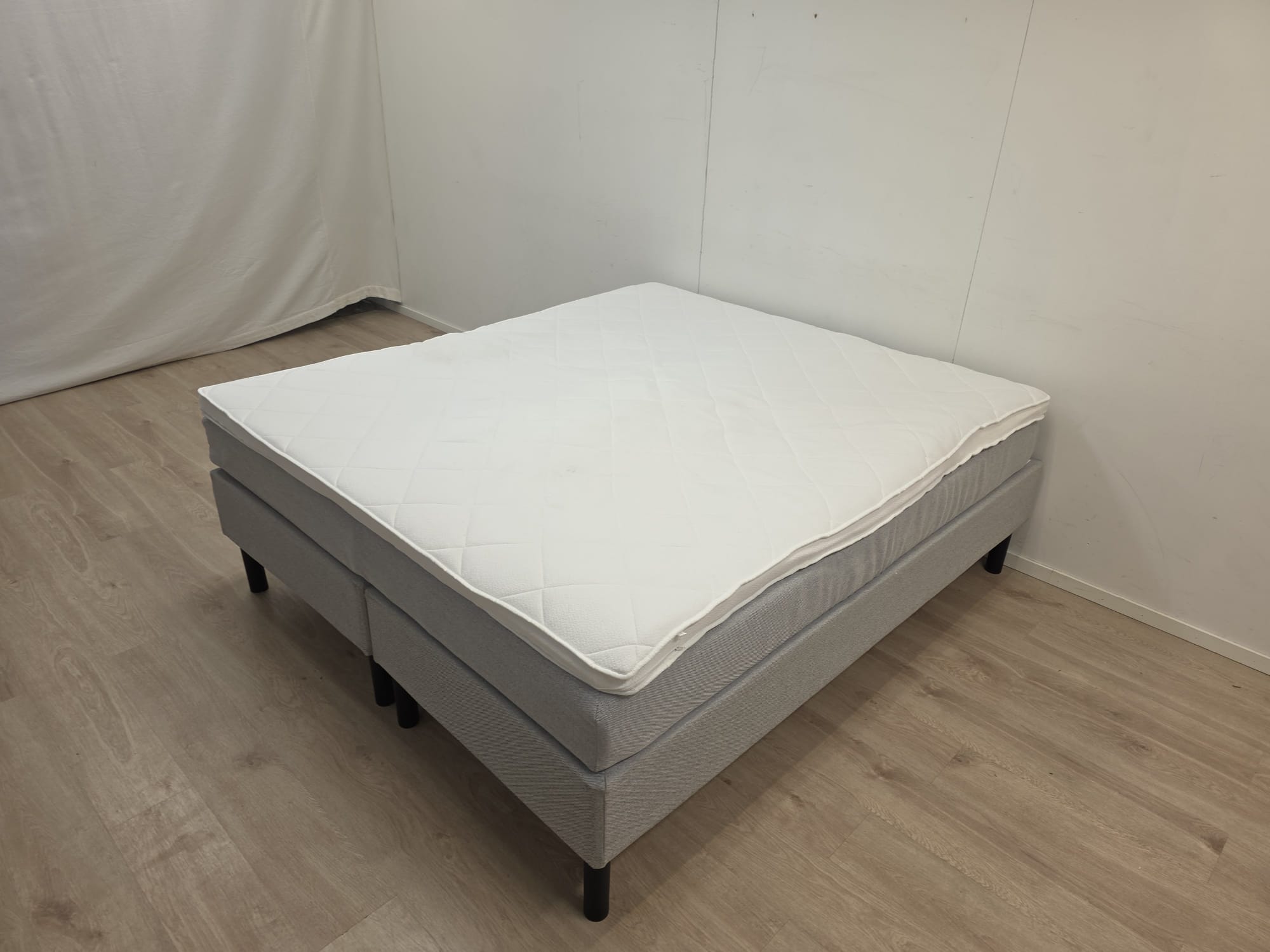 Jenkkisänky 180x200