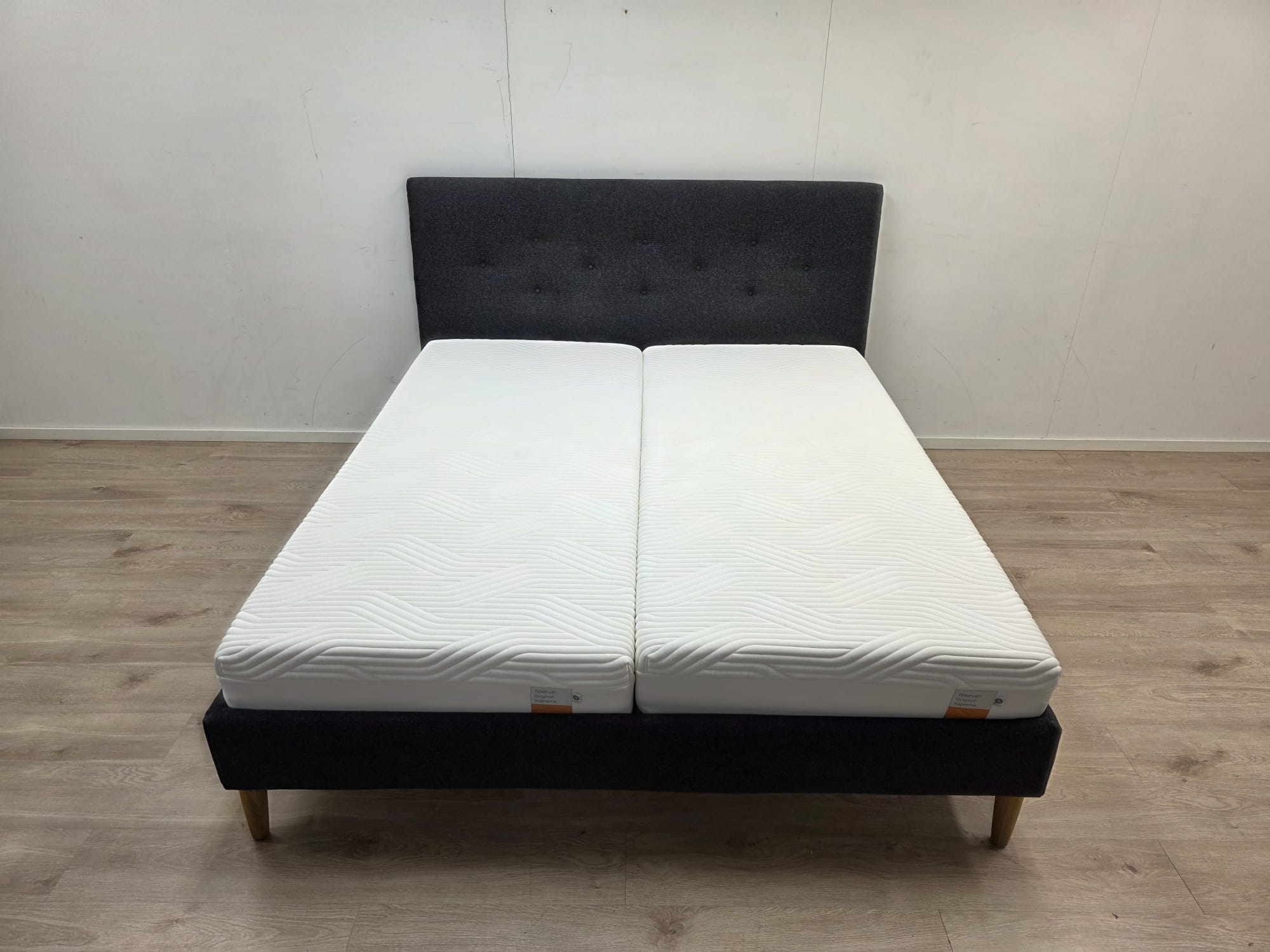 Laadukas sänky Tempur patjoilla