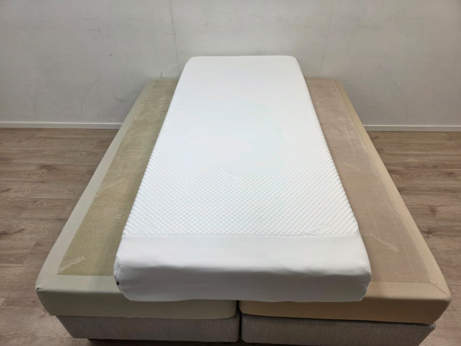 90x200x20cm Tempur Patja ilmainen toimitus, free delivery 