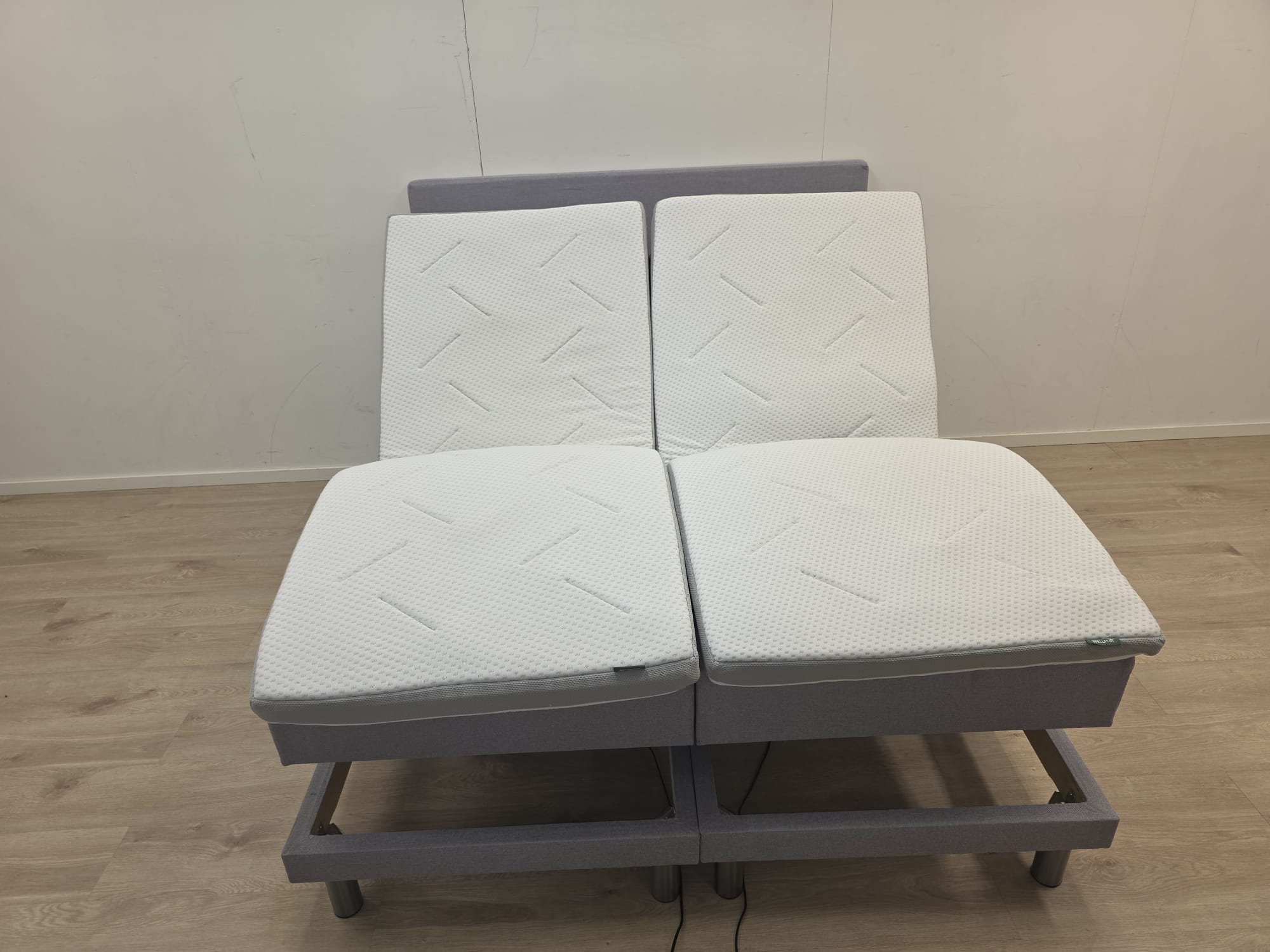 Hilding Moottorisänky 160x200(2x80x200)