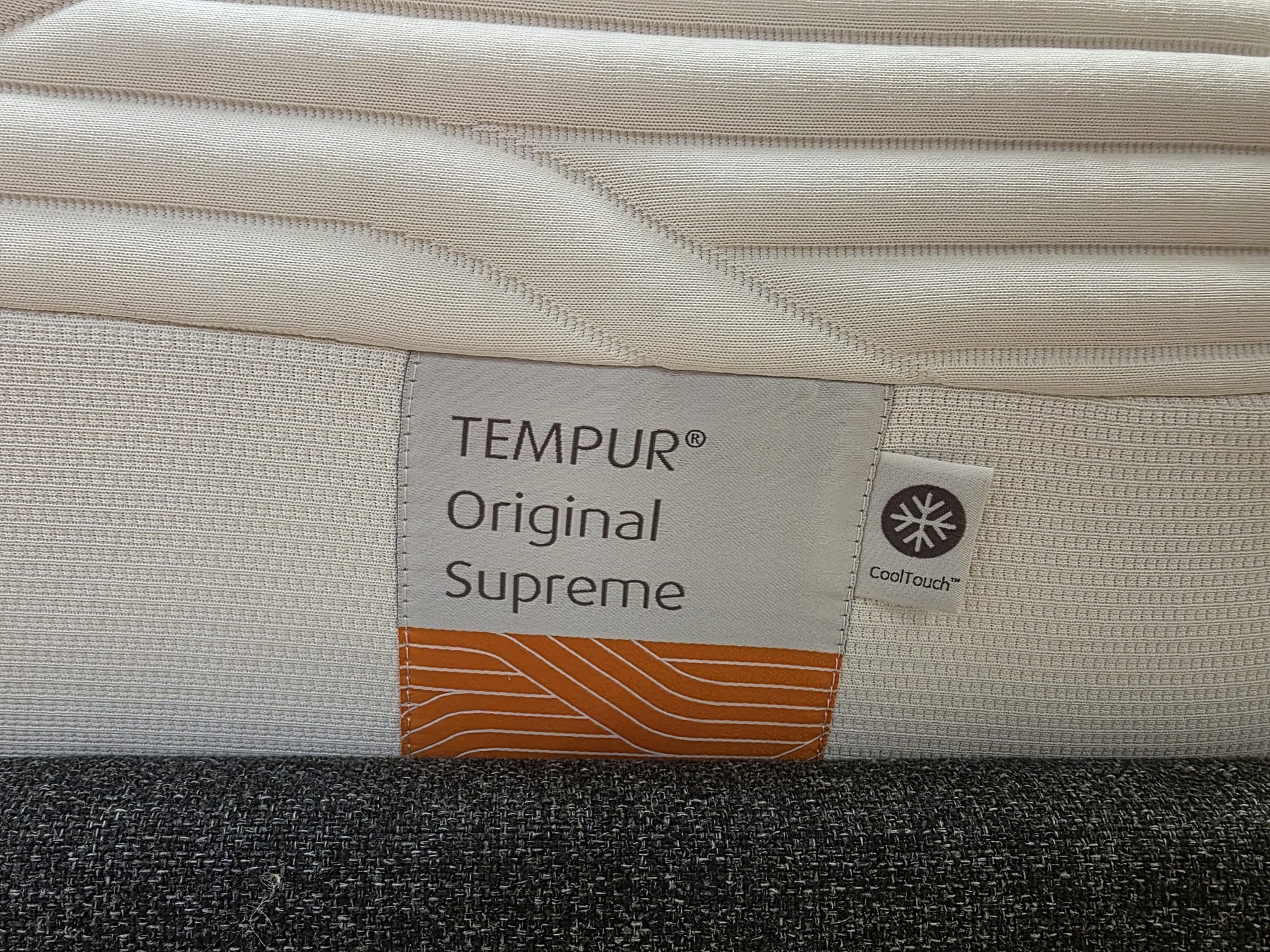 Laadukas sänky Tempur patjoilla