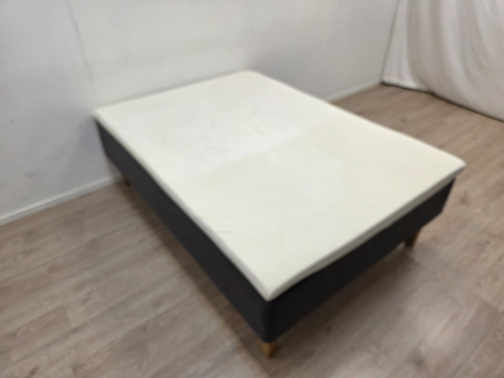 140x200 Tempur-petauspatja + 140x200 Sotka Alina Hard runkopatjasänky
