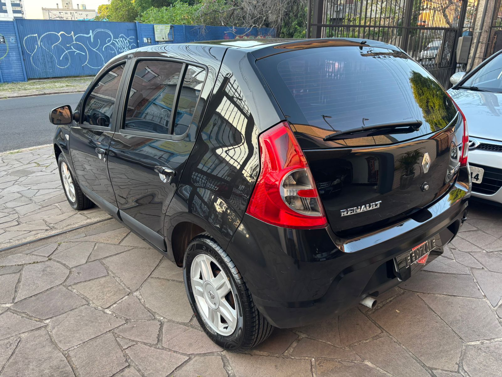 Renault Sandero Privilège Hi-flex 1.6 8V 5P 2010