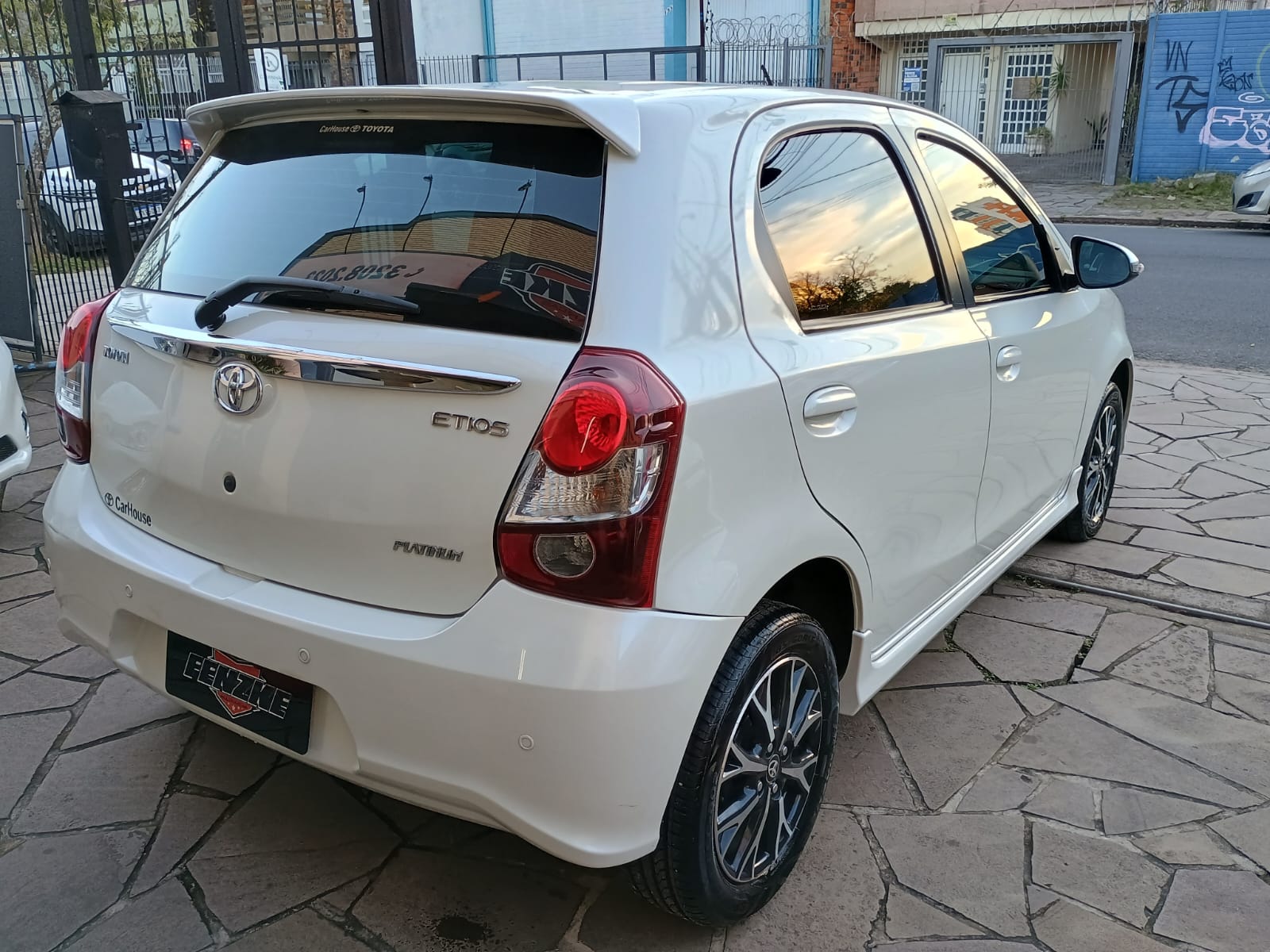 ETIOS 1.5 PLATINUM 16V FLEX 4P 2018