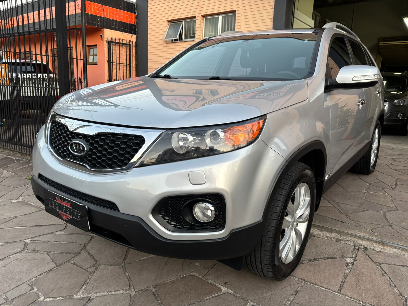 Kia Motors Sorento 3.5 V6 24V 278cv 4X4 Aut. 2012