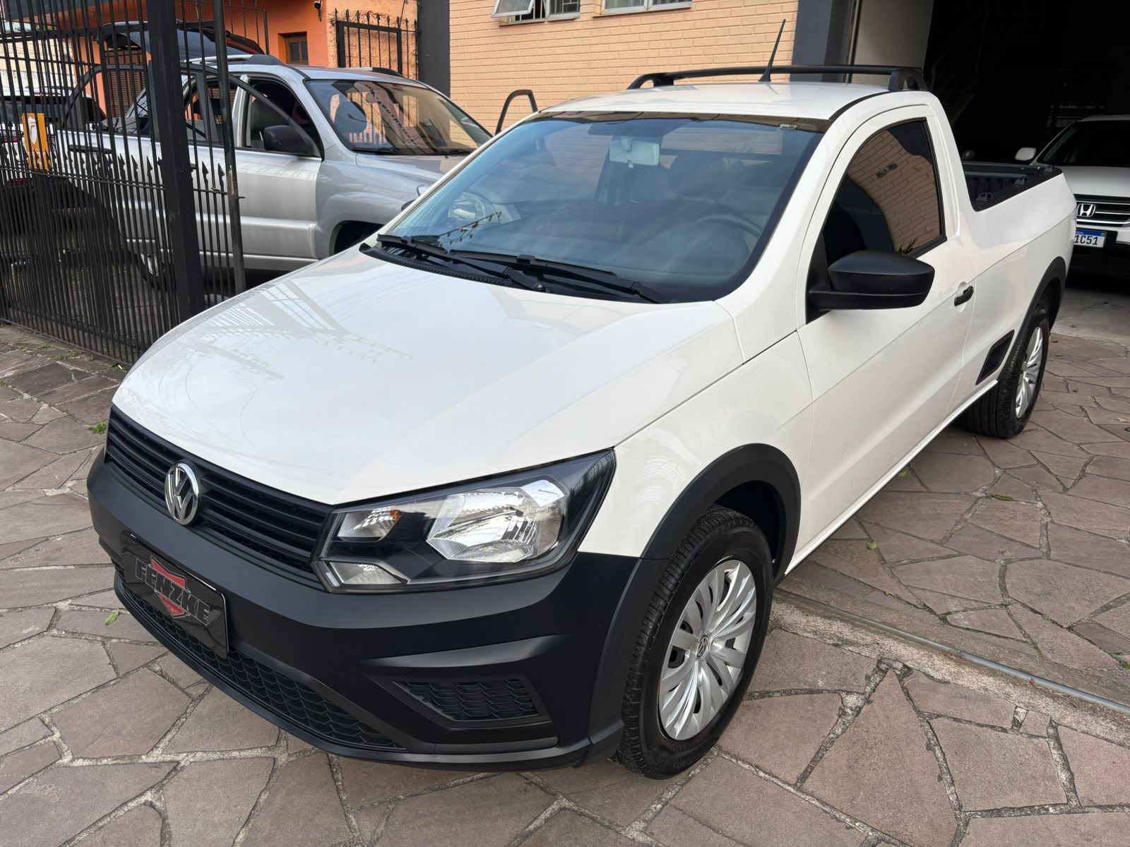 Volkswagen Saveiro Robust 1.6 Total Flex 16V 2023