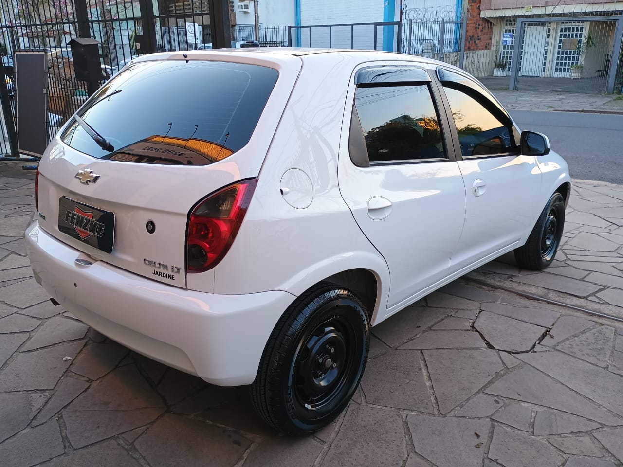 Chevrolet Celta LT 1.0 MPFI 8V Flex