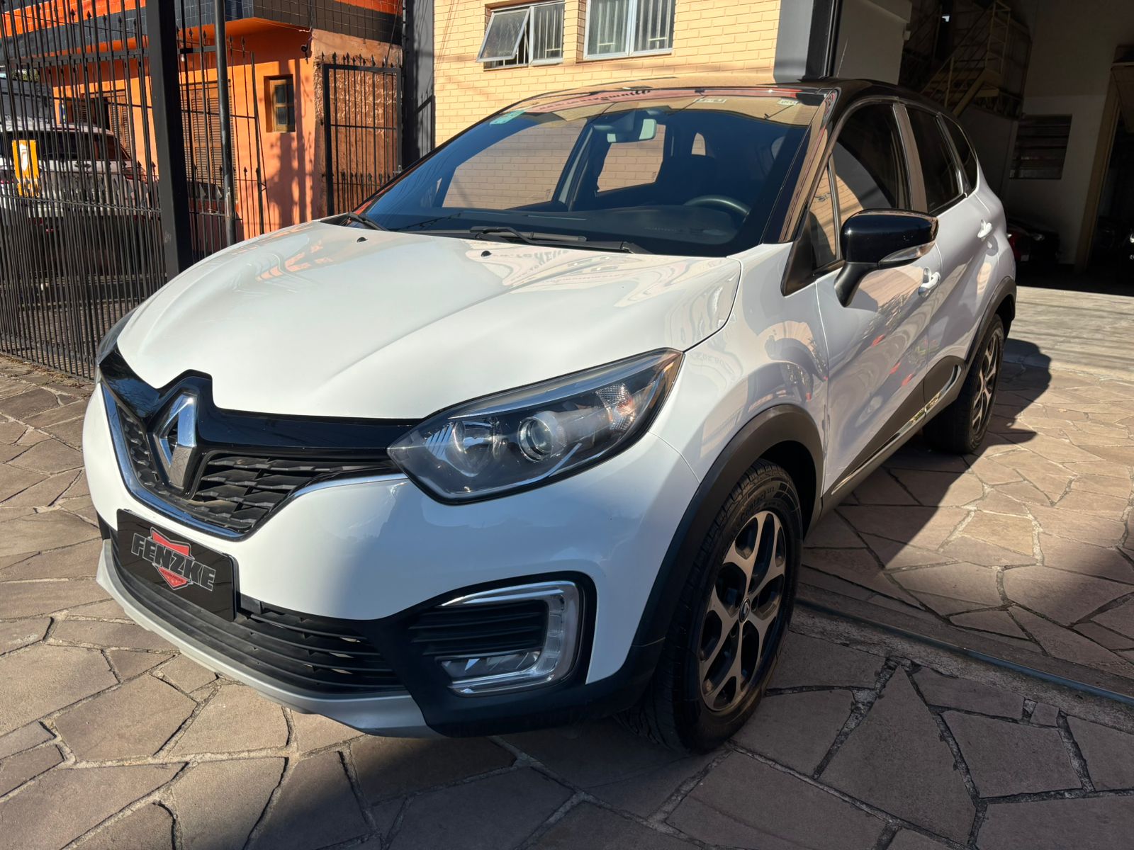 Renault Captur Intense 1.6 16v Flex 5p Aut.