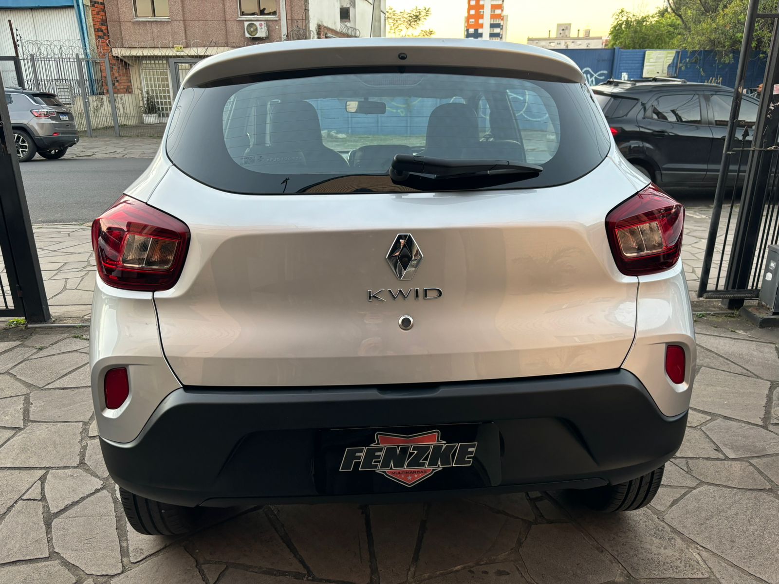 Renault Intense 1.0 Flex 12v 5p Mec.